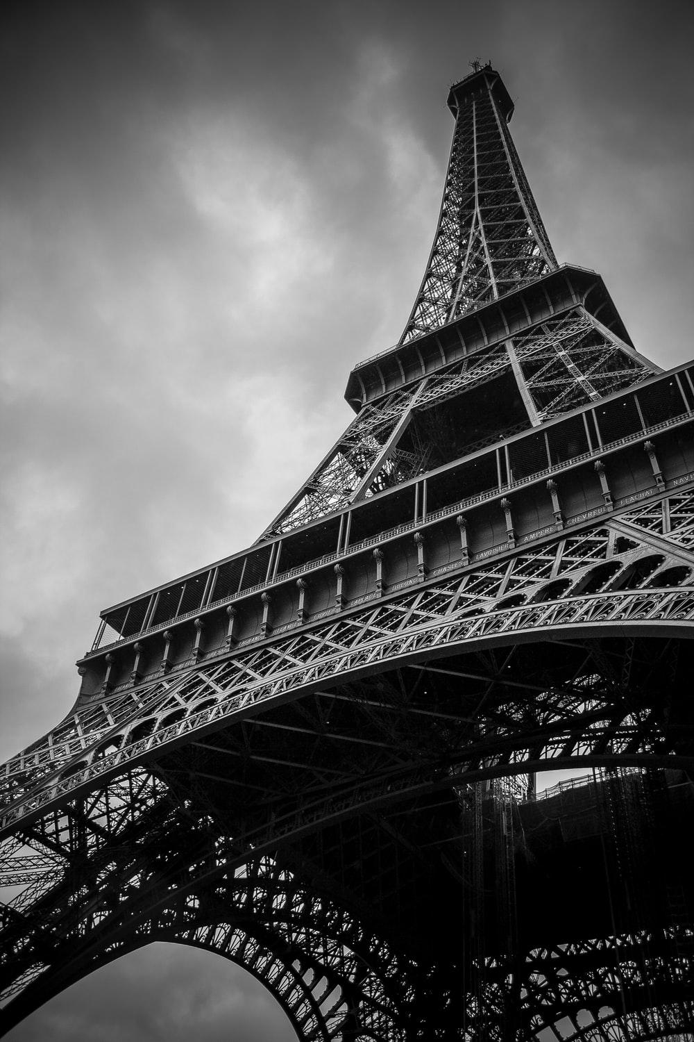 Black And White Paris France Wallpapers Top Free Black And White Paris France Backgrounds Wallpaperaccess