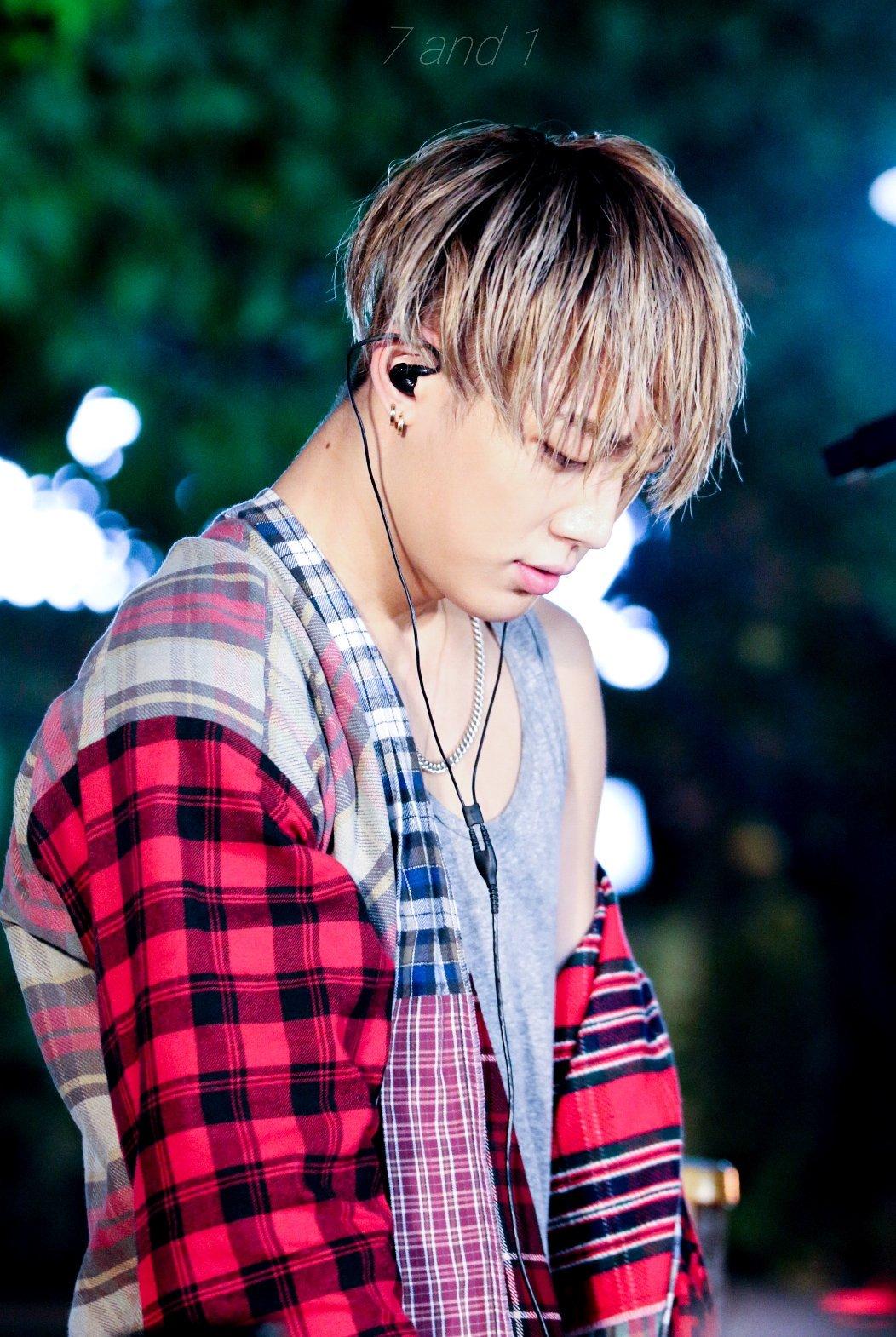 1052x1570 Bobby Android IPhone Wallpaper KPOP Image Board