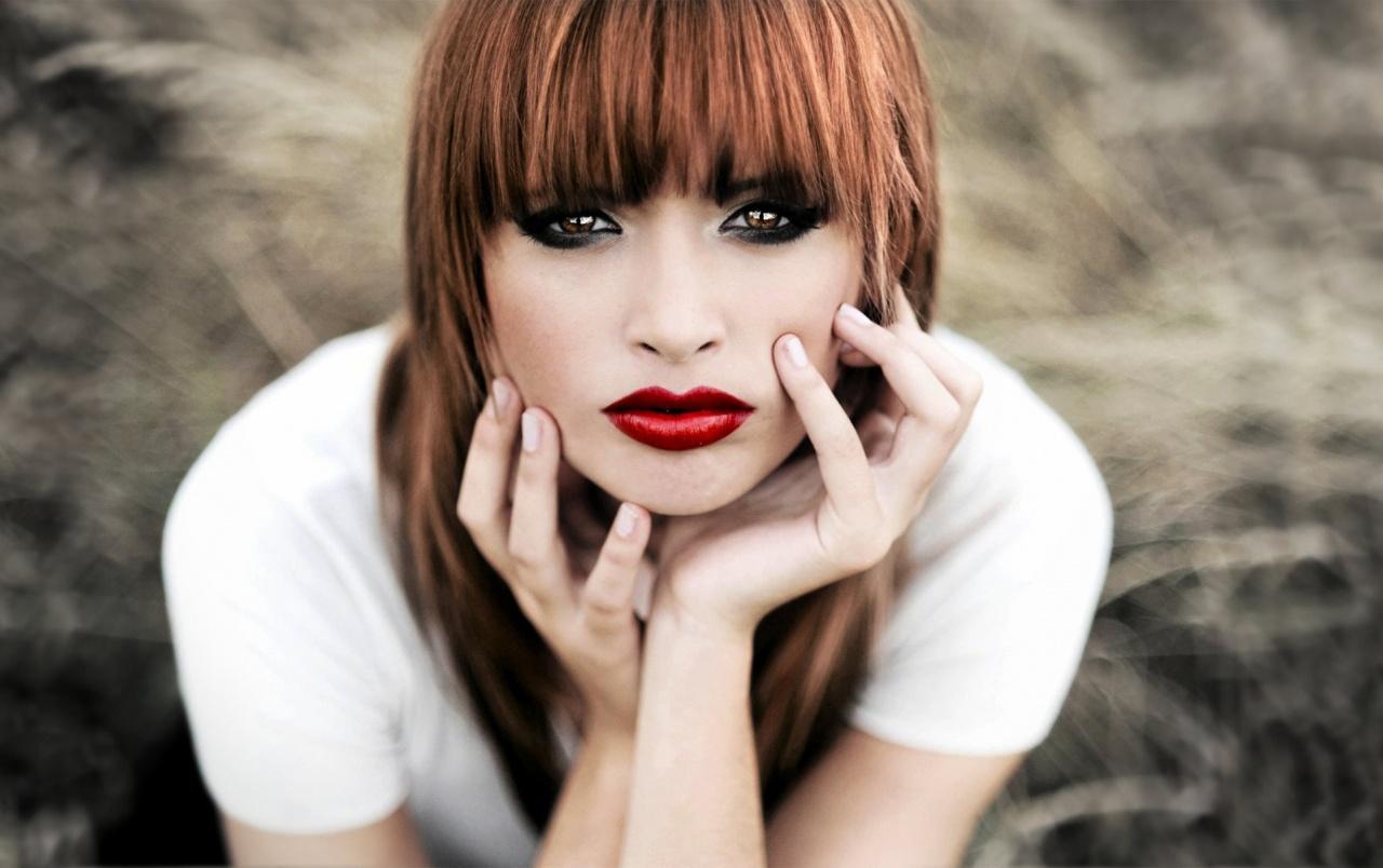 1280x804 Beautiful Redhead with Hot Red Lips wallpaper. Beautiful Redhead with Hot Red Lips
