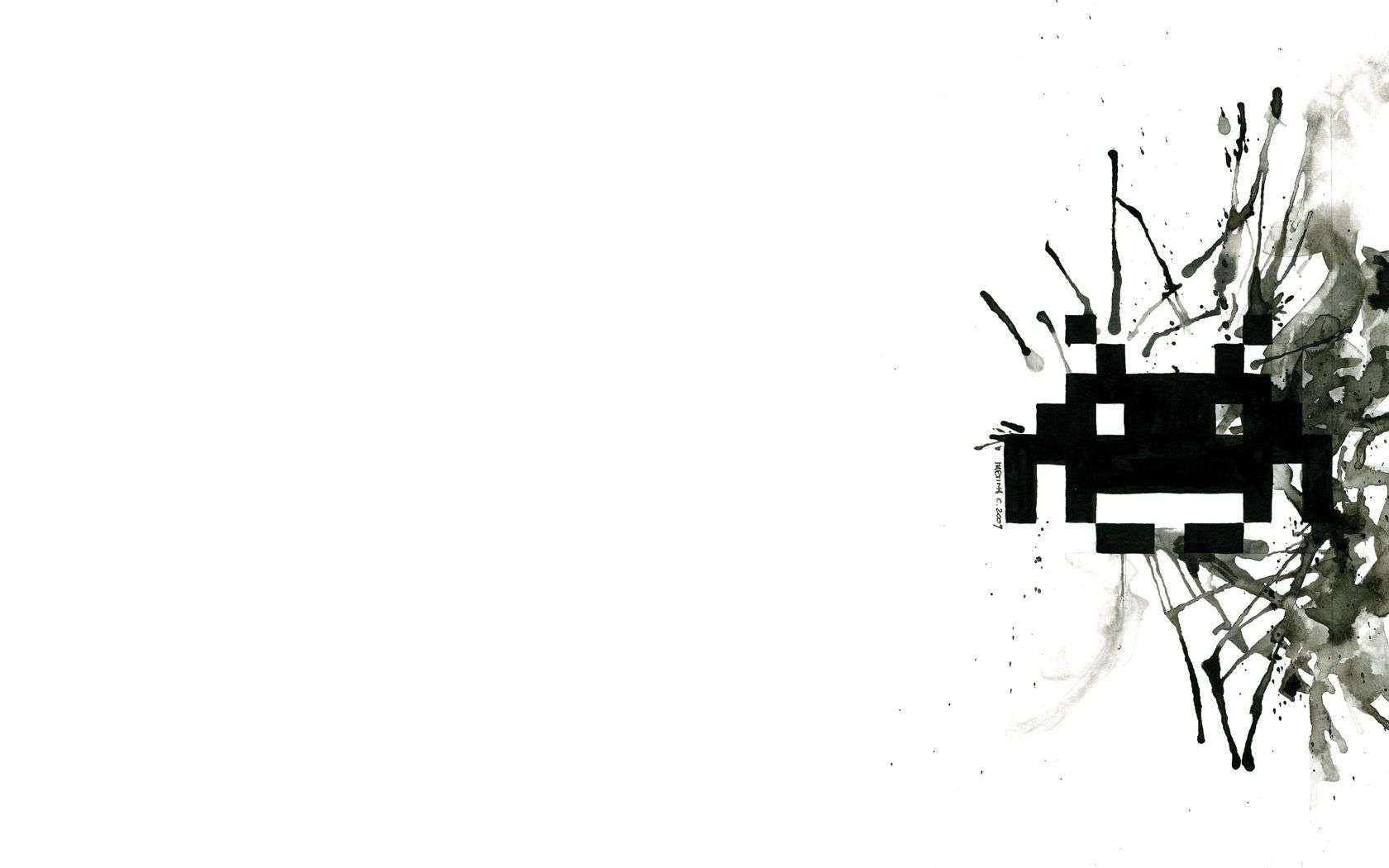 1680x1050 White Gaming Wallpaper