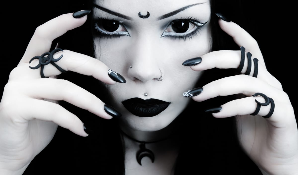1199x703 The Perfect Black Lipstick And Amazing