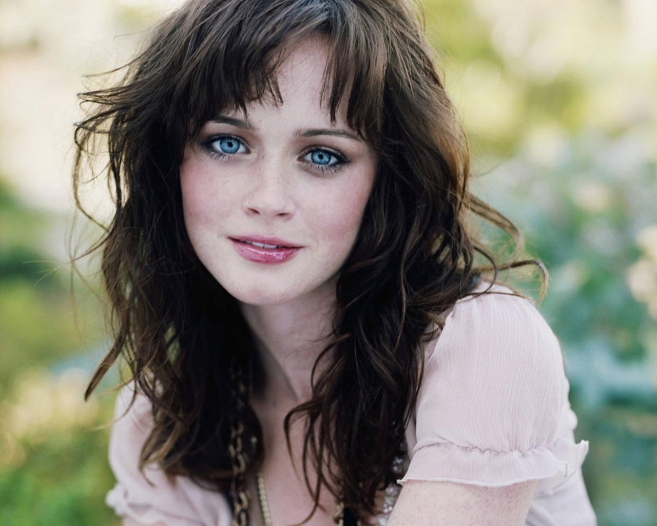 1280x1024 eyes alexis bledel 1280x1024 wallpaper