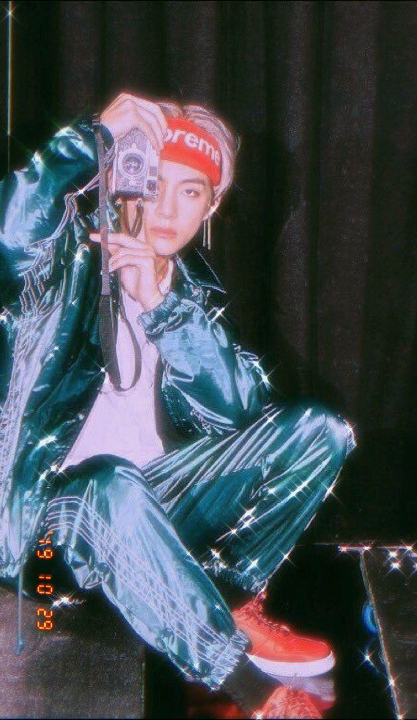 828x1430 Sparkling Tae✨✨. Animasi, Lukisan korea, Artis