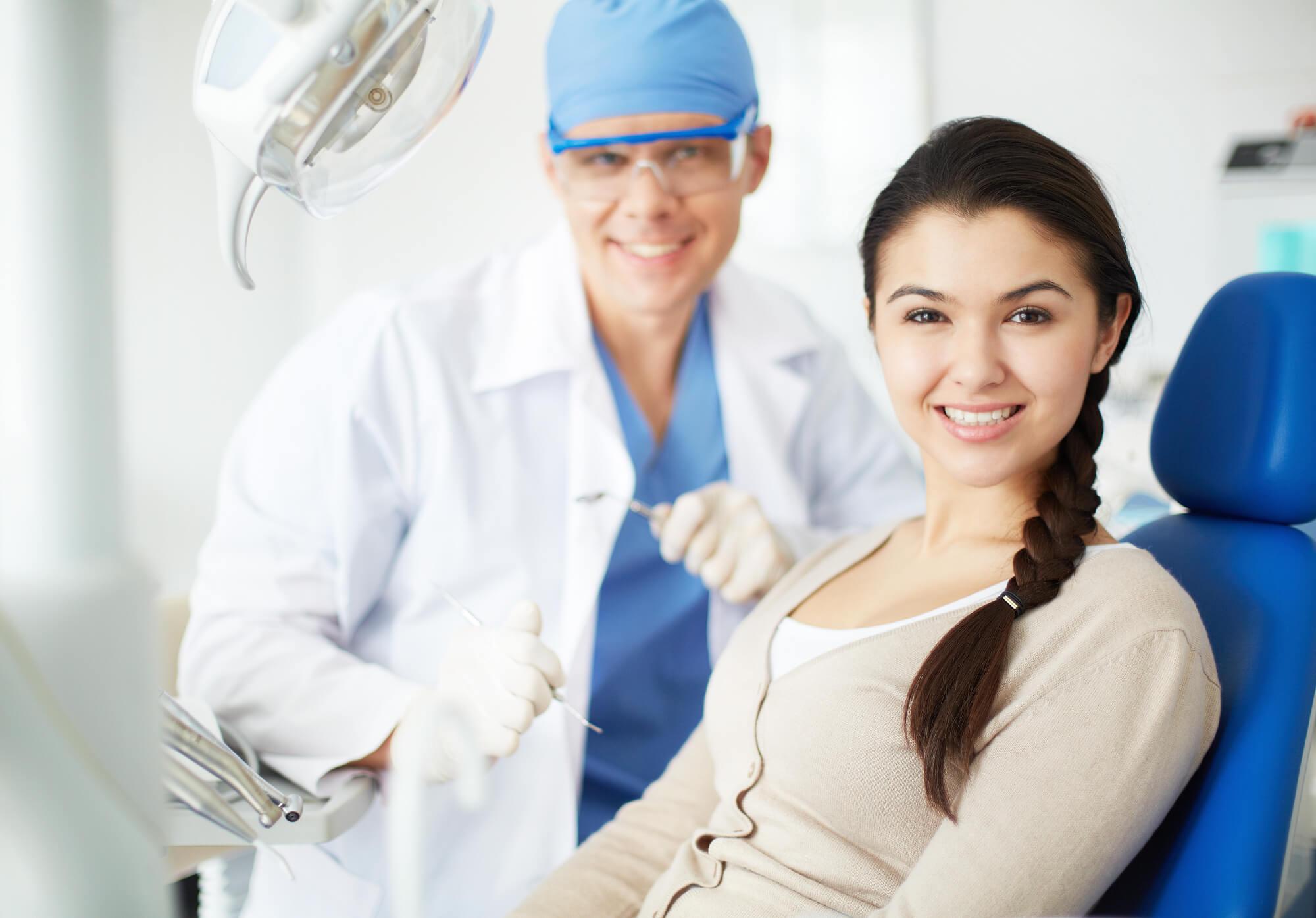 2000x1395 Is a General Dentist as Good as an Oral Surgeon?