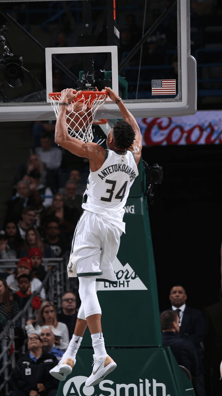 750x1334 Giannis SLAM!. Basketball players nba, Mvp basketball, Nba basketball art