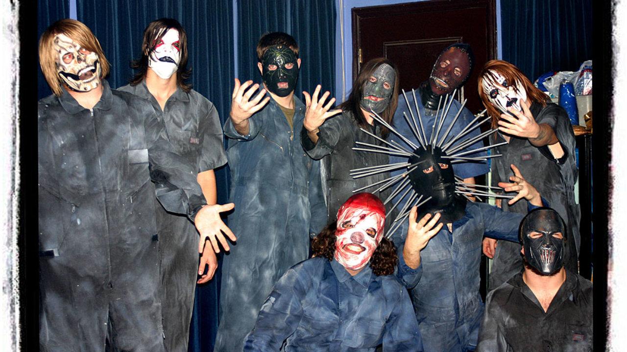 1280x720 Clown Contemplating Turning Slipknot Into Menudo