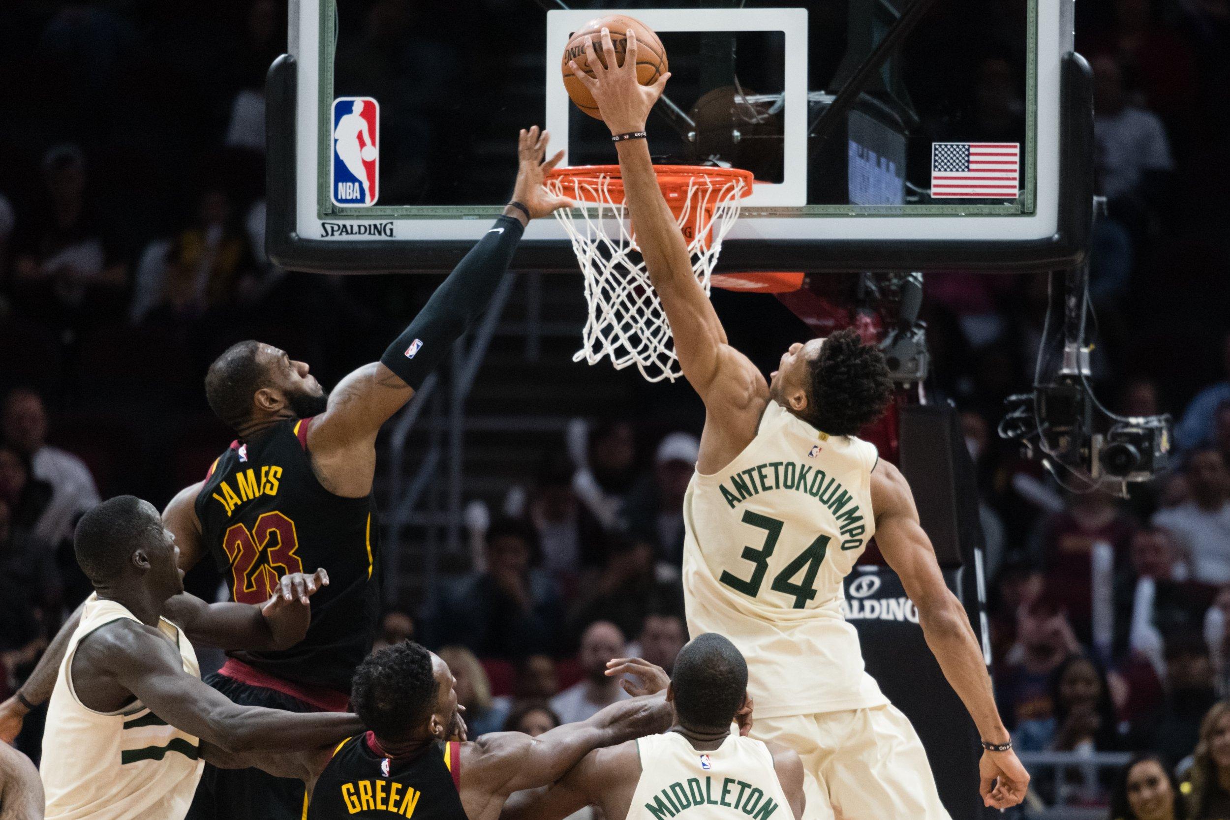 2500x1667 Gettyimage 934739812 Dunking On Lebron