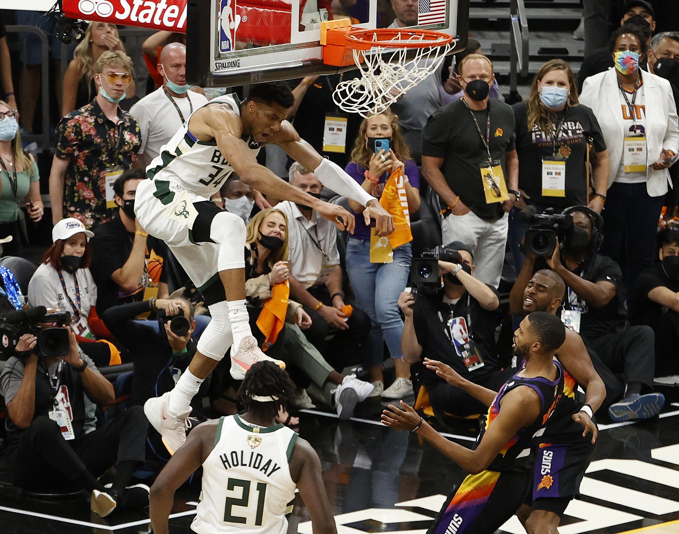 2194x1725 NBA Finals: Giannis Antetokounmpo had the dunk of the playoffs