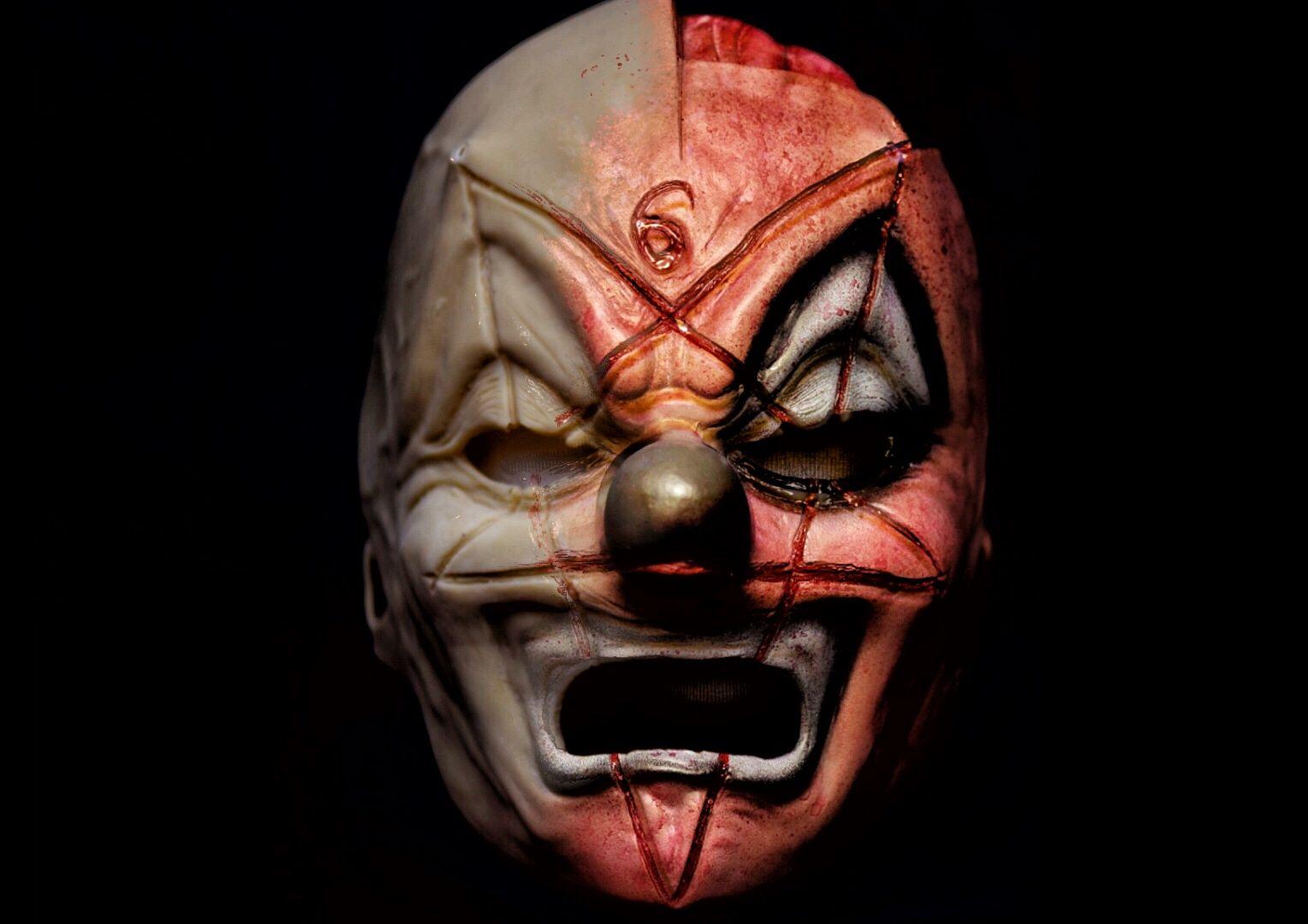 1528x1080 Slipknot Iowa Clown mask. Sculpted by Brandon Murphee and painted by Joey Romero. Clown mask, Slipknot, Clown