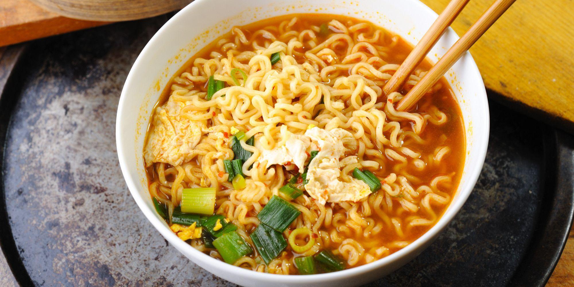 2000x1000 Cup Noodles Wallpaper