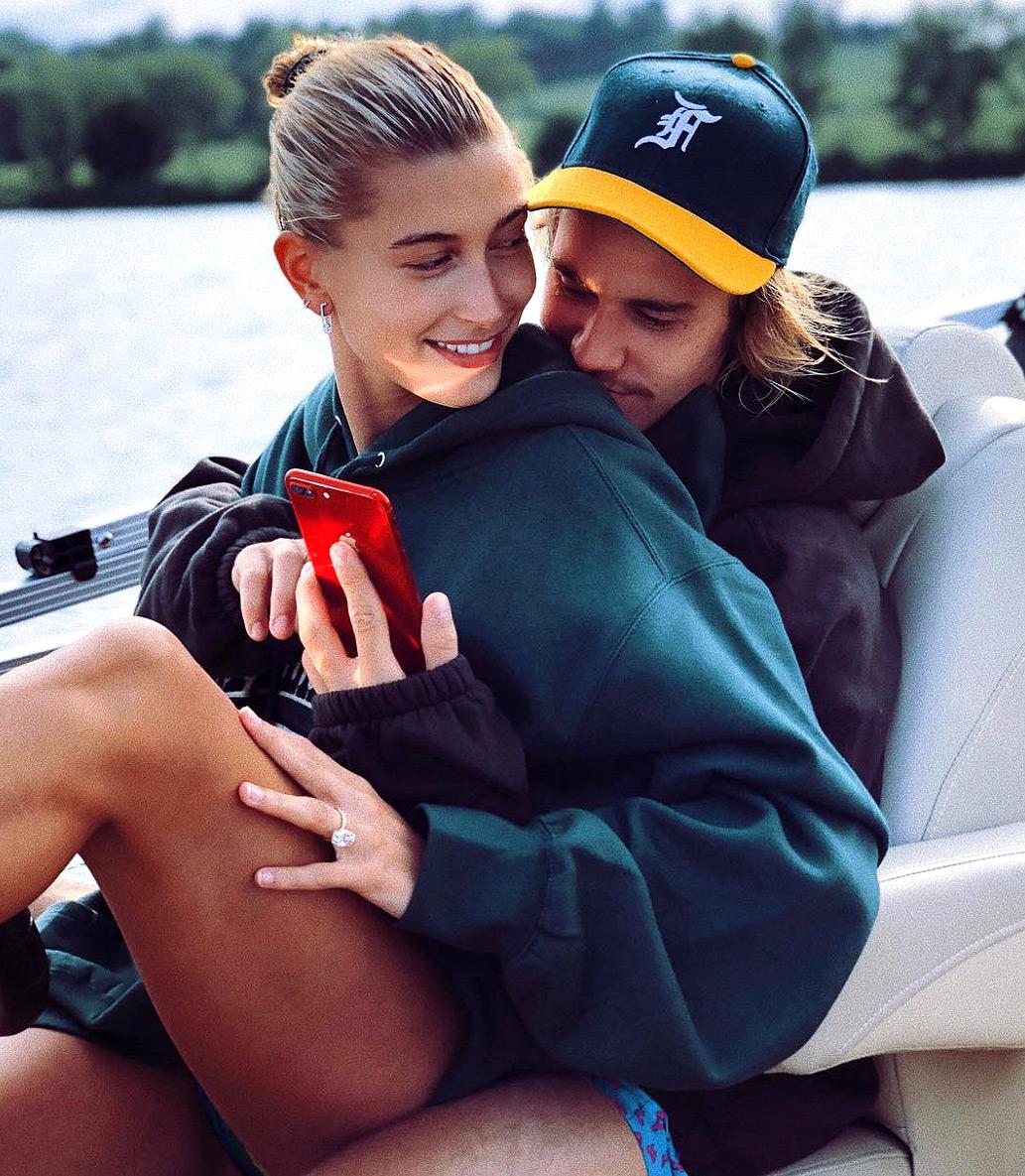 1033x1185 Justin Bieber, Hailey Baldwin, Relationship Photo
