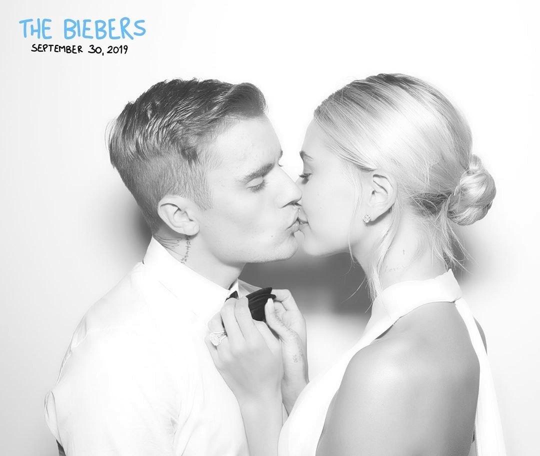 1080x912 Justin Bieber Shares 1st Wedding Photo With Hailey Baldwin