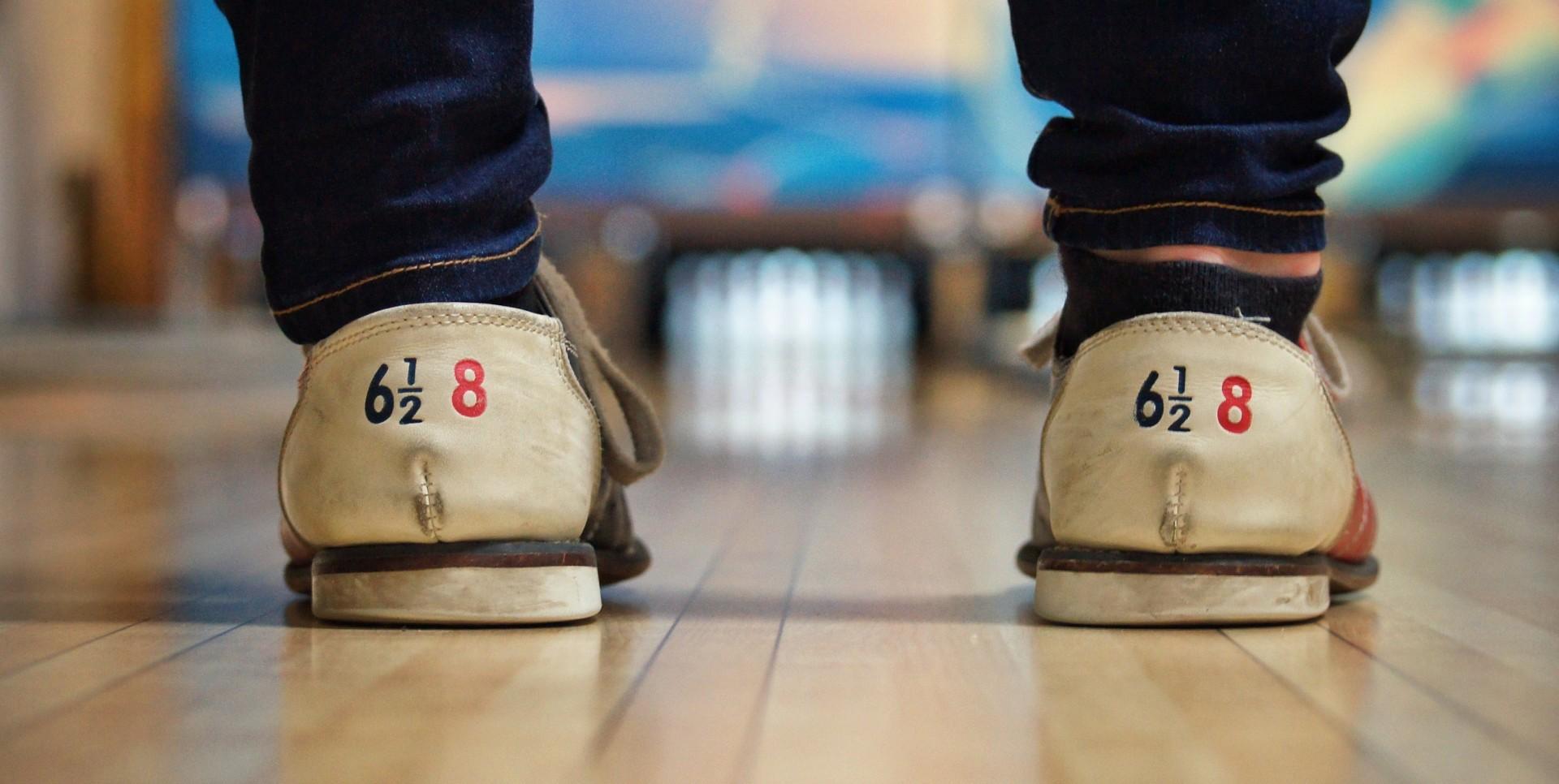 1920x966 World's Best Bowling Alley Stays
