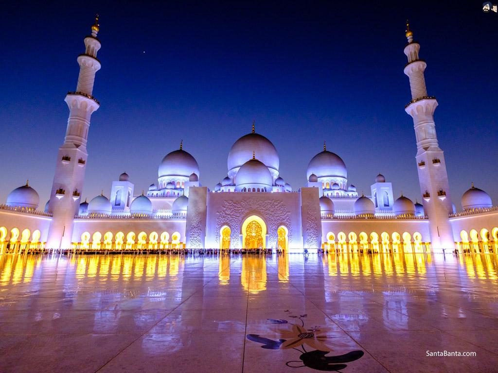 1024x768 Sheikh Zayed Grand Mosque, Abu Dhabi lighted very aesthetically