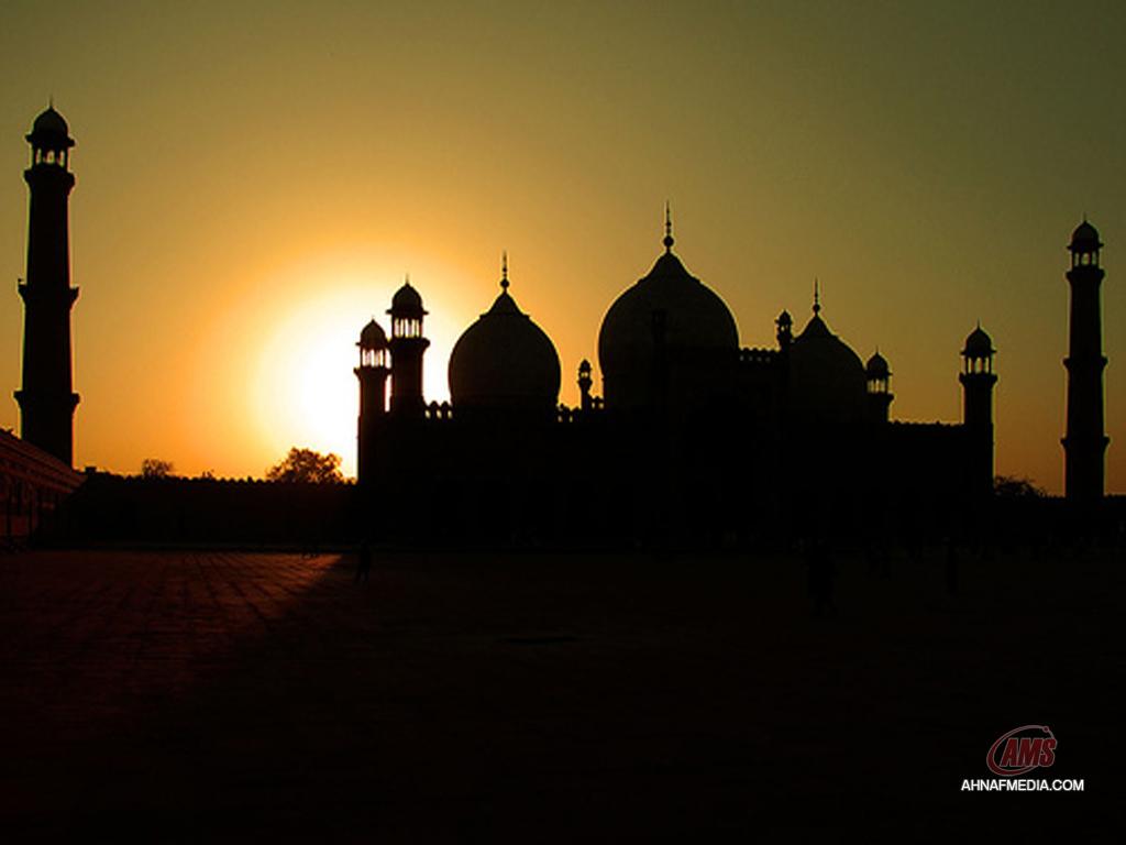 1024x768 Badshahi Mosque