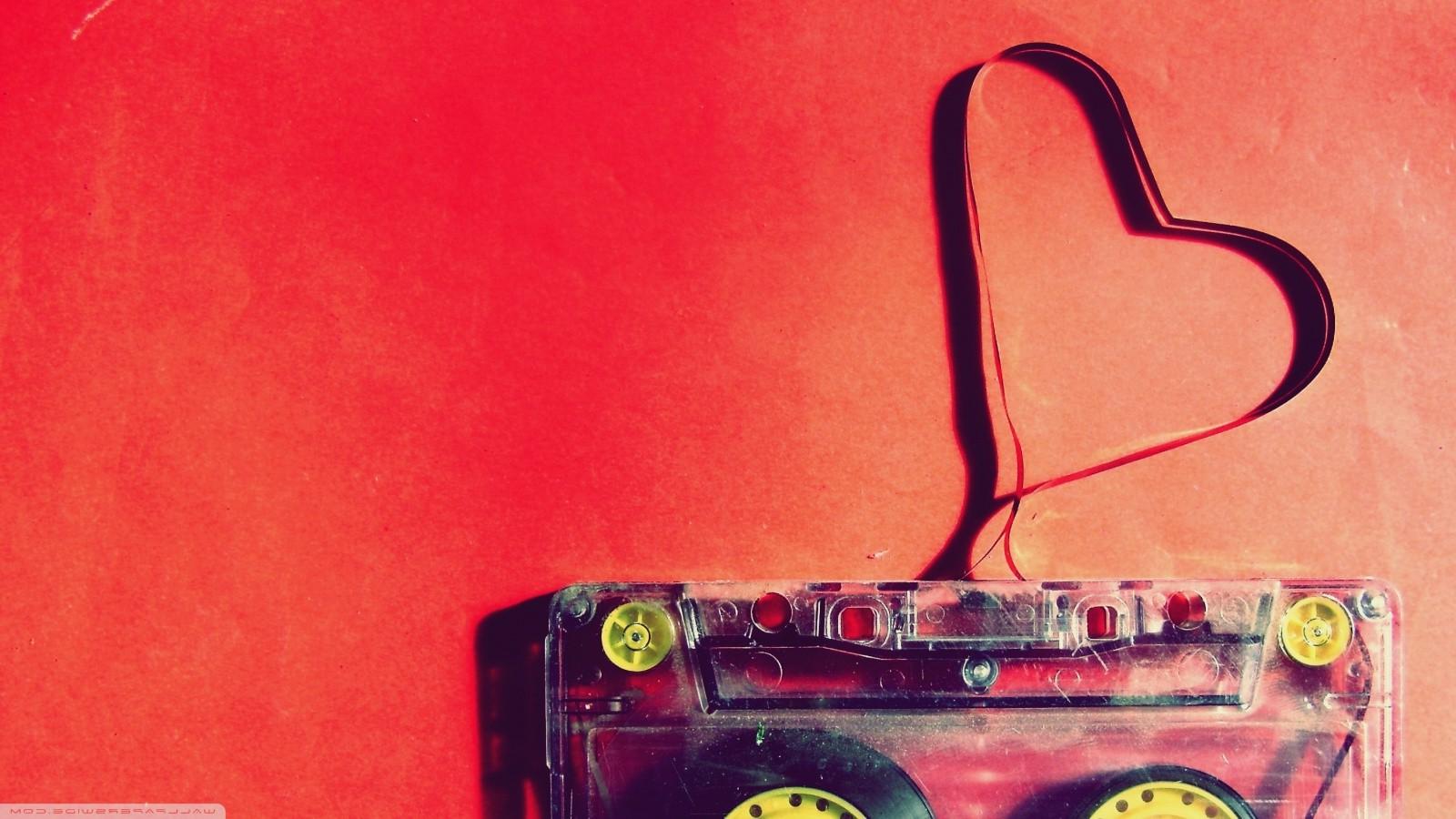 1600x900 tape Cassettes, Love, Hearts Wallpaper HD / Desktop and Mobile Background
