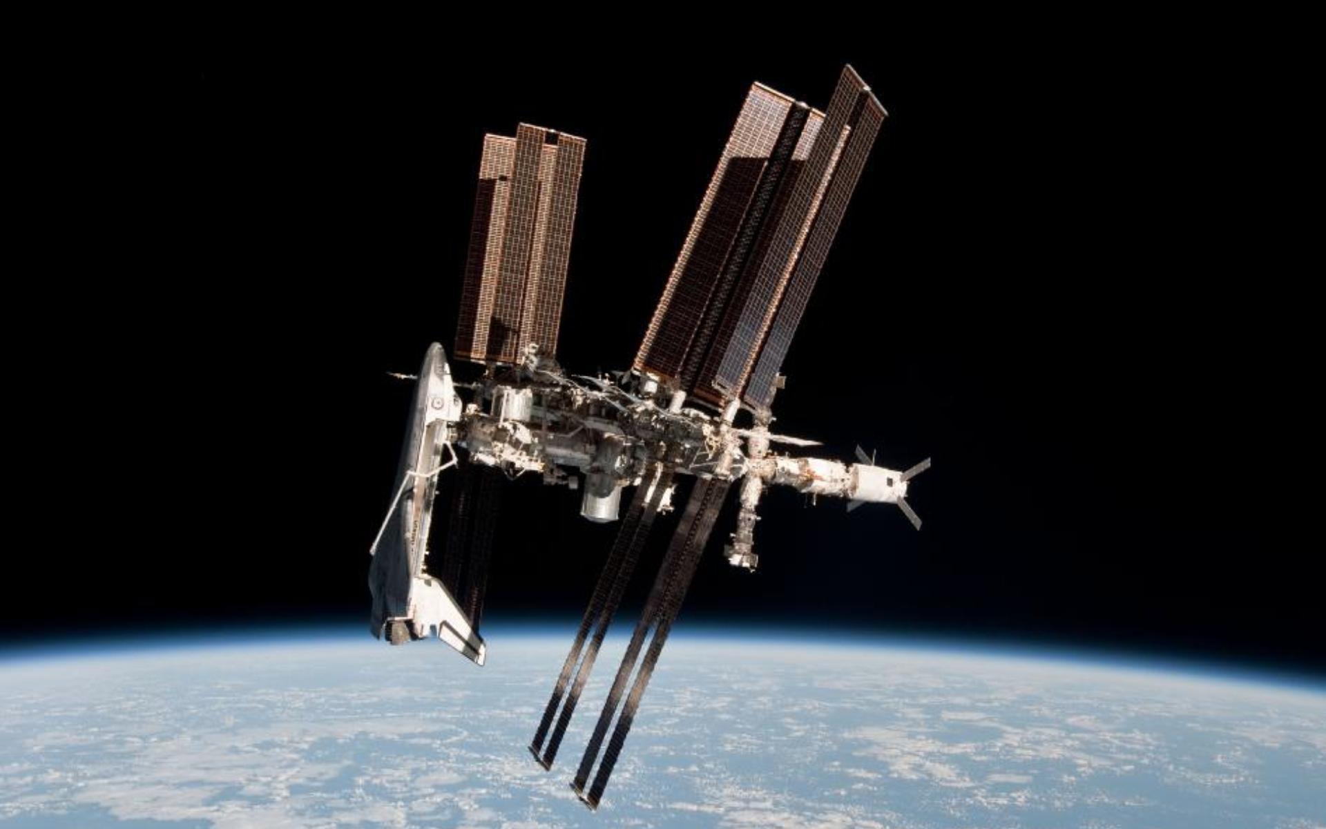 1920x1200 NASA of Shuttle and Station Space Wallpaper