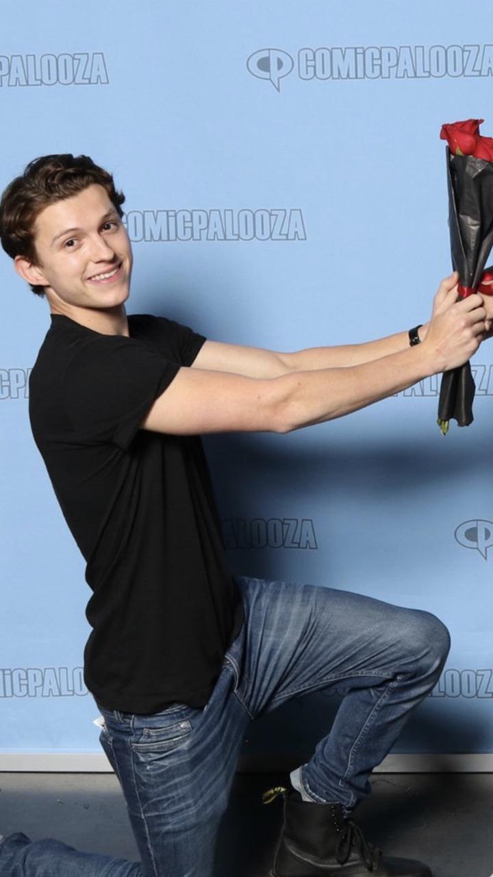 720x1280 peter parker, wallpaper and avengers