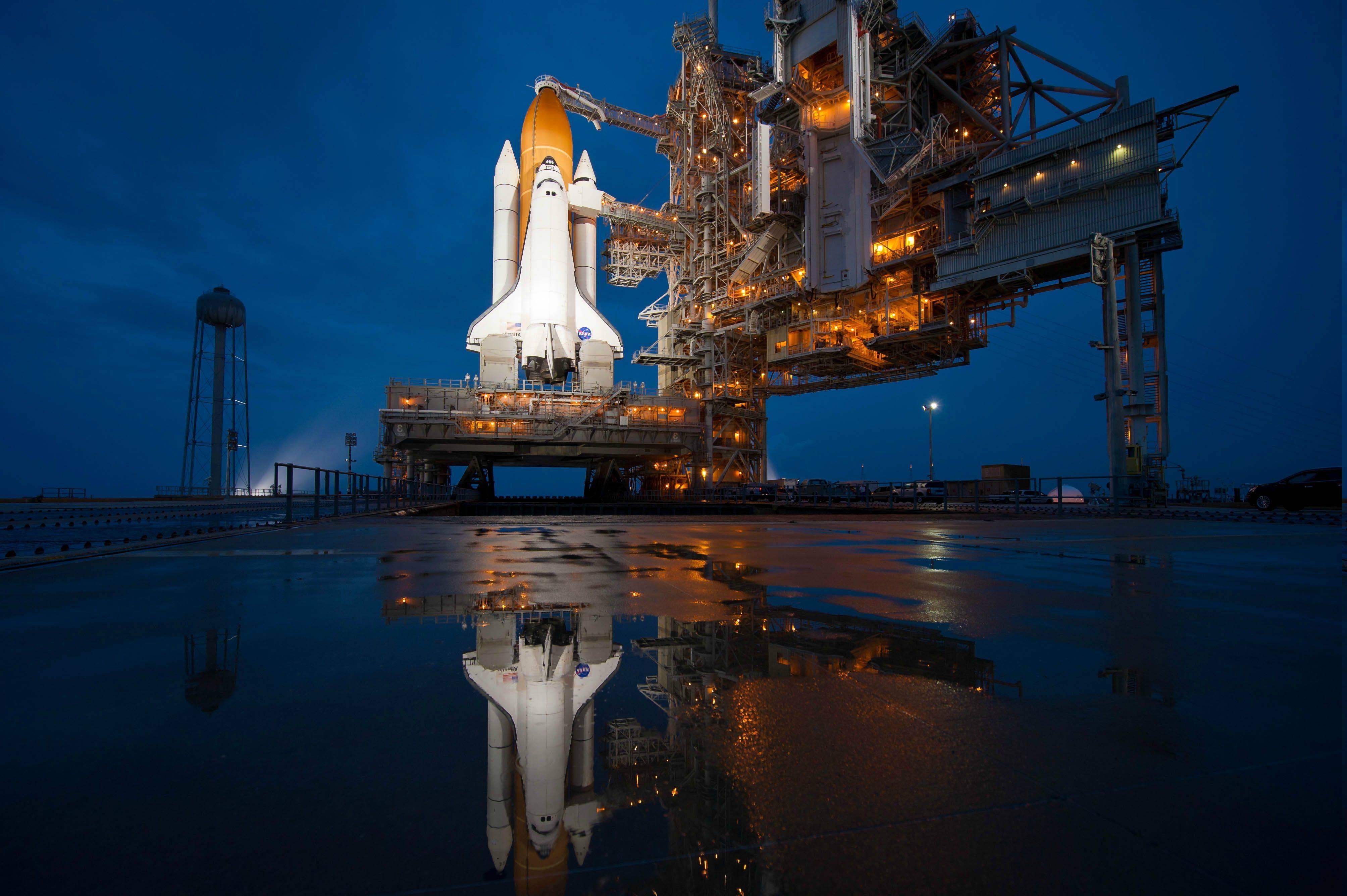 4015x2672 Nasa Space Shuttle Wallpaper HD Wallpaper