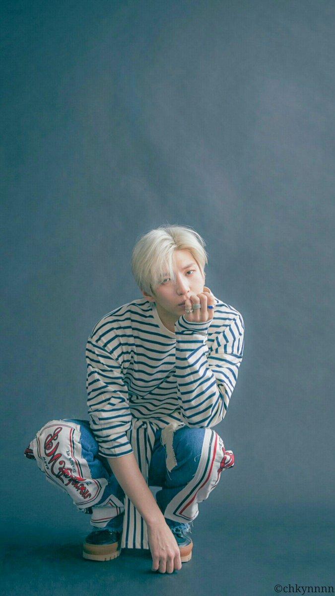 675x1200 Vixx Leo Wallpaper
