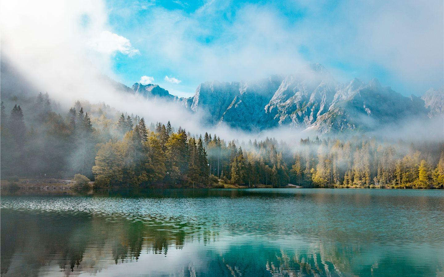 1440x900 Mountain Lake Wallpaper 4k