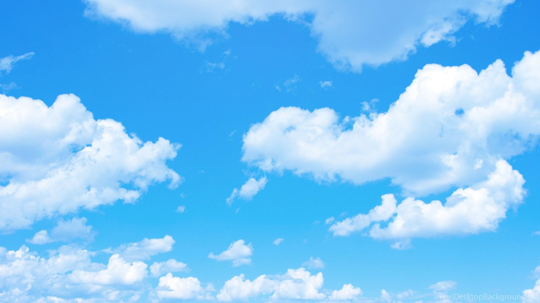 2048x1152 Blue Sky Background With A Tiny Clouds Desktop Background