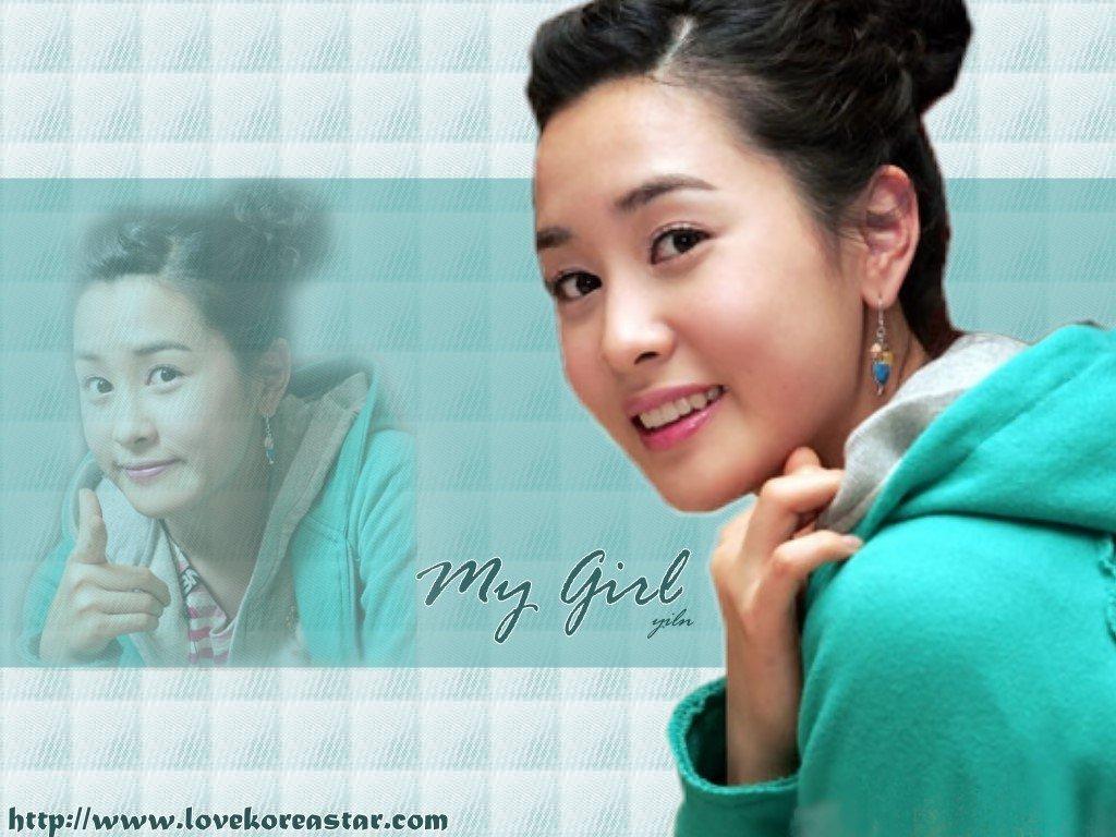 1024x768 Picture Exploration Top: Lee Da Hae