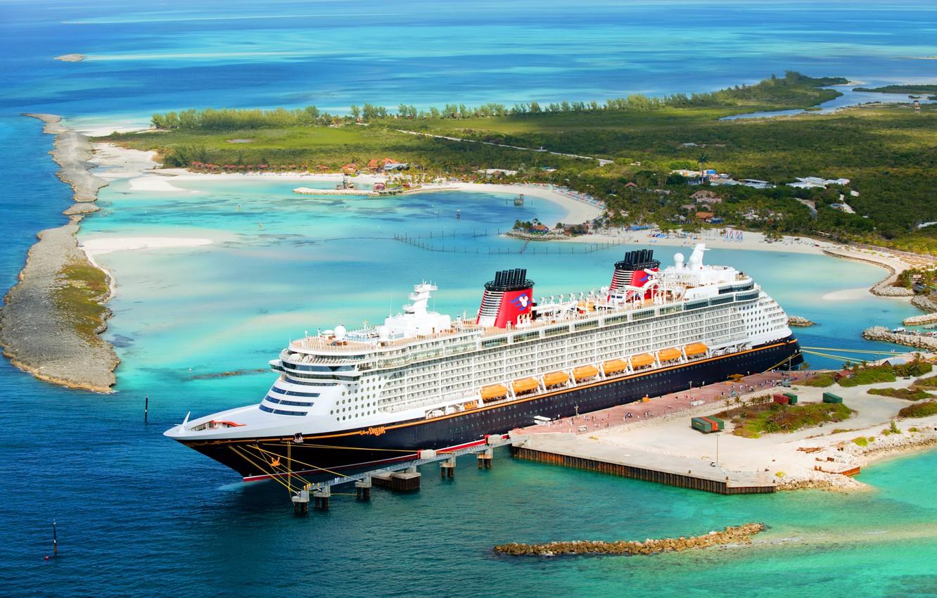 1332x850 Wallpaper Sea, Pier, Island, Liner, The ship, Disney, Passenger, Dream, Passenger liner, Disney Dream, Disney Cruise Line image for desktop, section другая техника