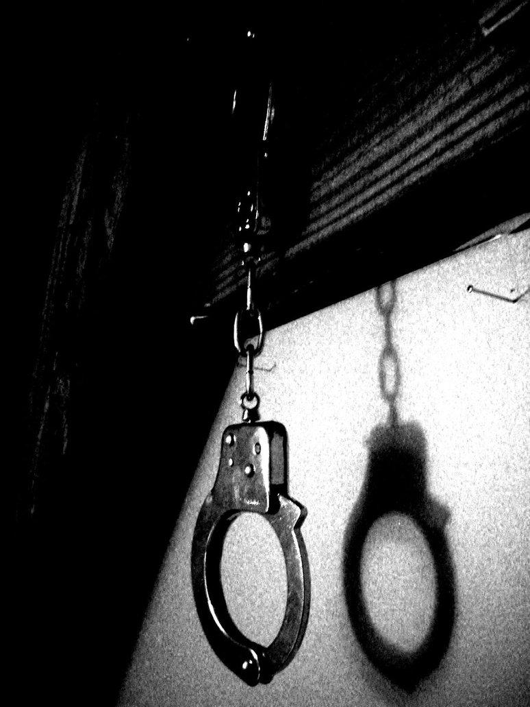 774x1032 Handcuffs Wallpaper