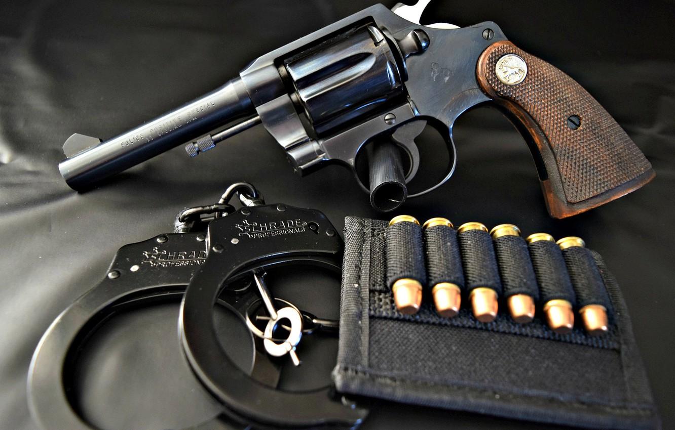 1332x850 Wallpaper Police, handcuffs, Colt, Positive Special image for desktop, section оружие