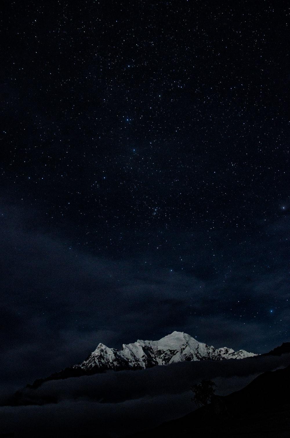 1000x1510 Stunning Mountain Star Landscape Night Sky Picture. Download Free Image