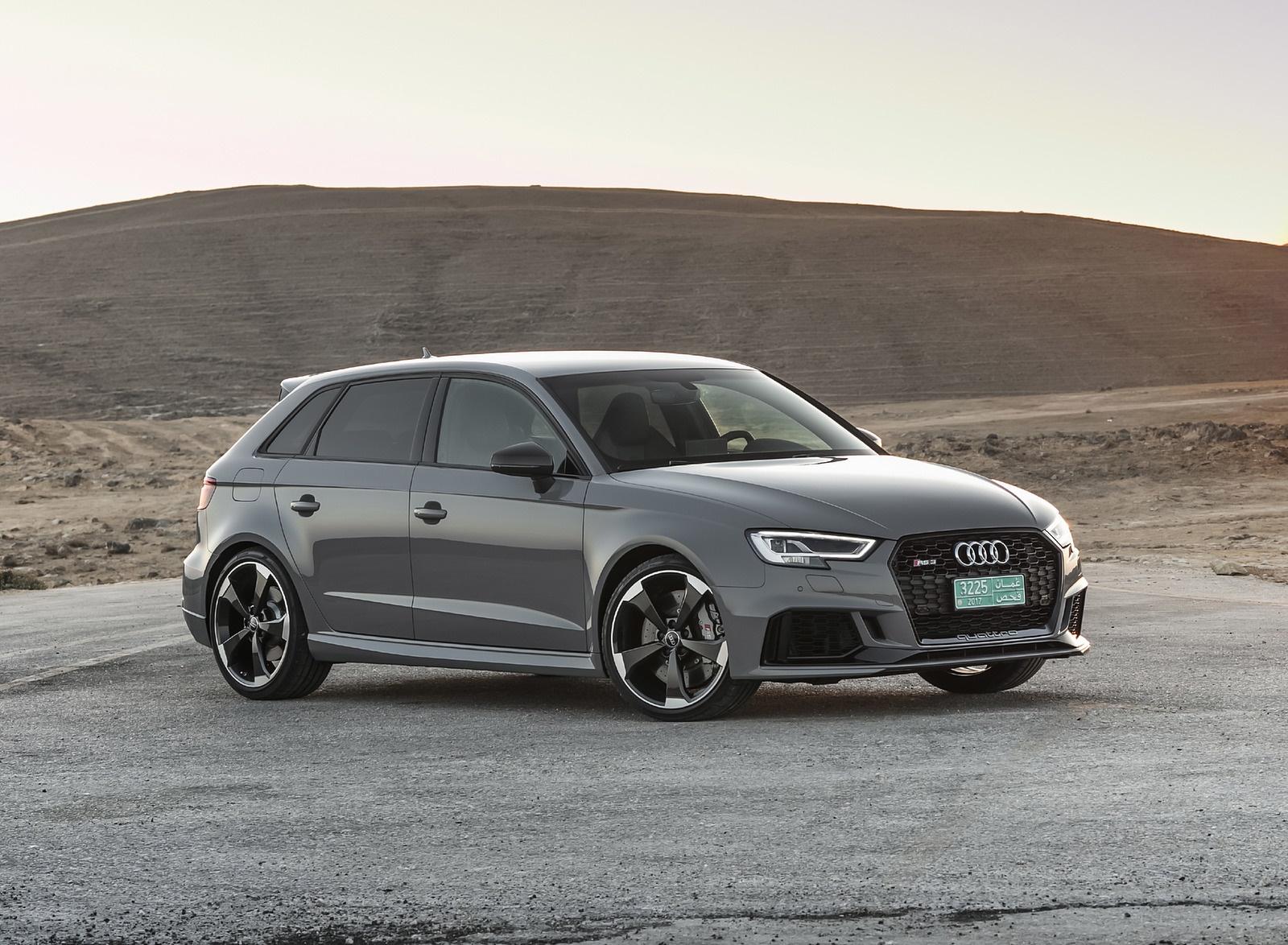 1600x1174 Audi RS3 Sportback (Color: Nardo Grey) Front Three Quarter Wallpaper (45)