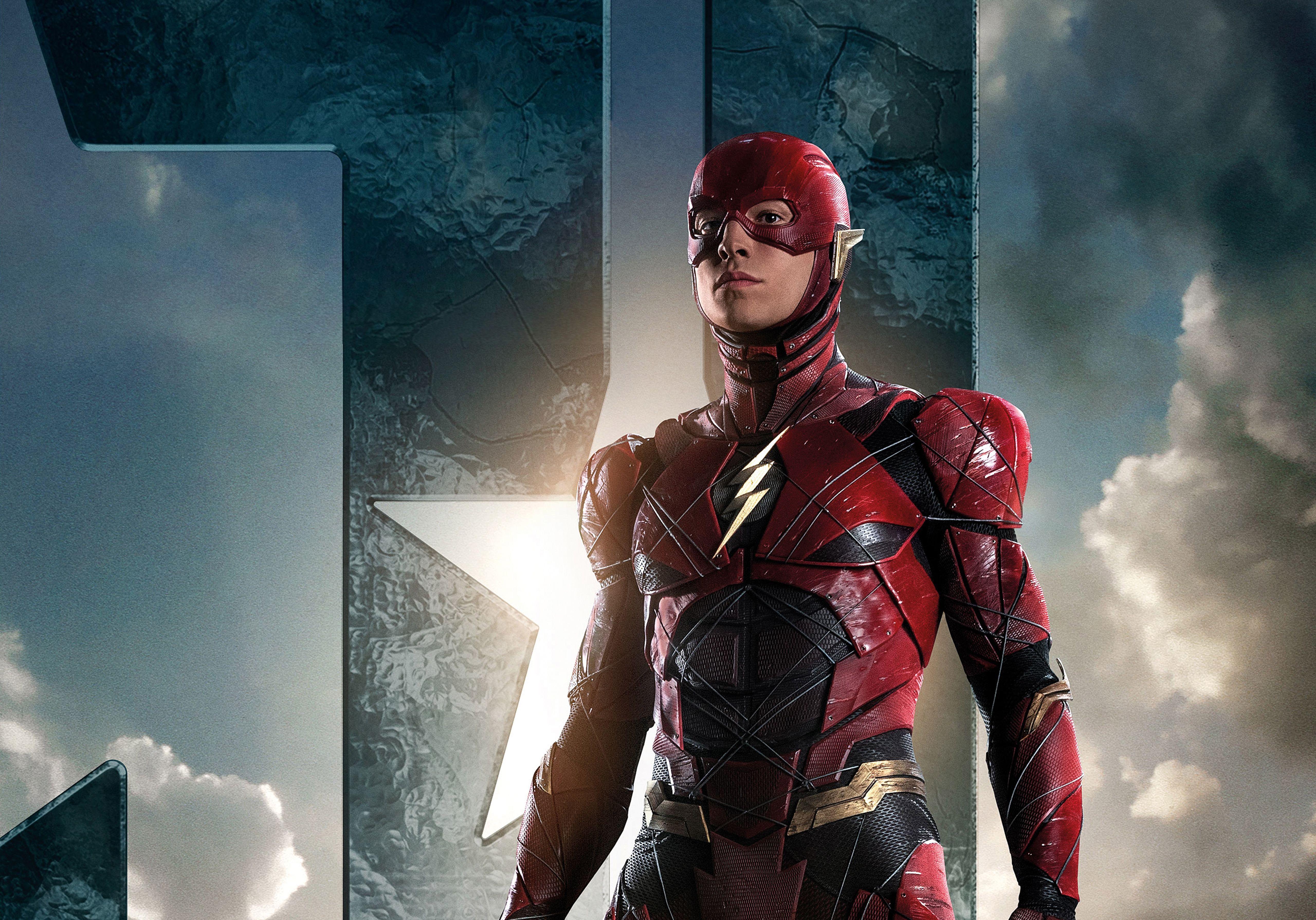 5120x3580 The Flash Justice League Wallpaper