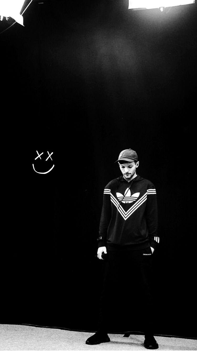 750x1334 Free download louis tomlinson wallpaper Tumblr DAXZAYN1D Louis tomlison [750x1334] for your Desktop, Mobile & Tablet. Explore Louis Tomlinson Wallpaper. Louis Tomlinson Wallpaper, LaDainian Tomlinson Wallpaper, Louis Vuitton Background