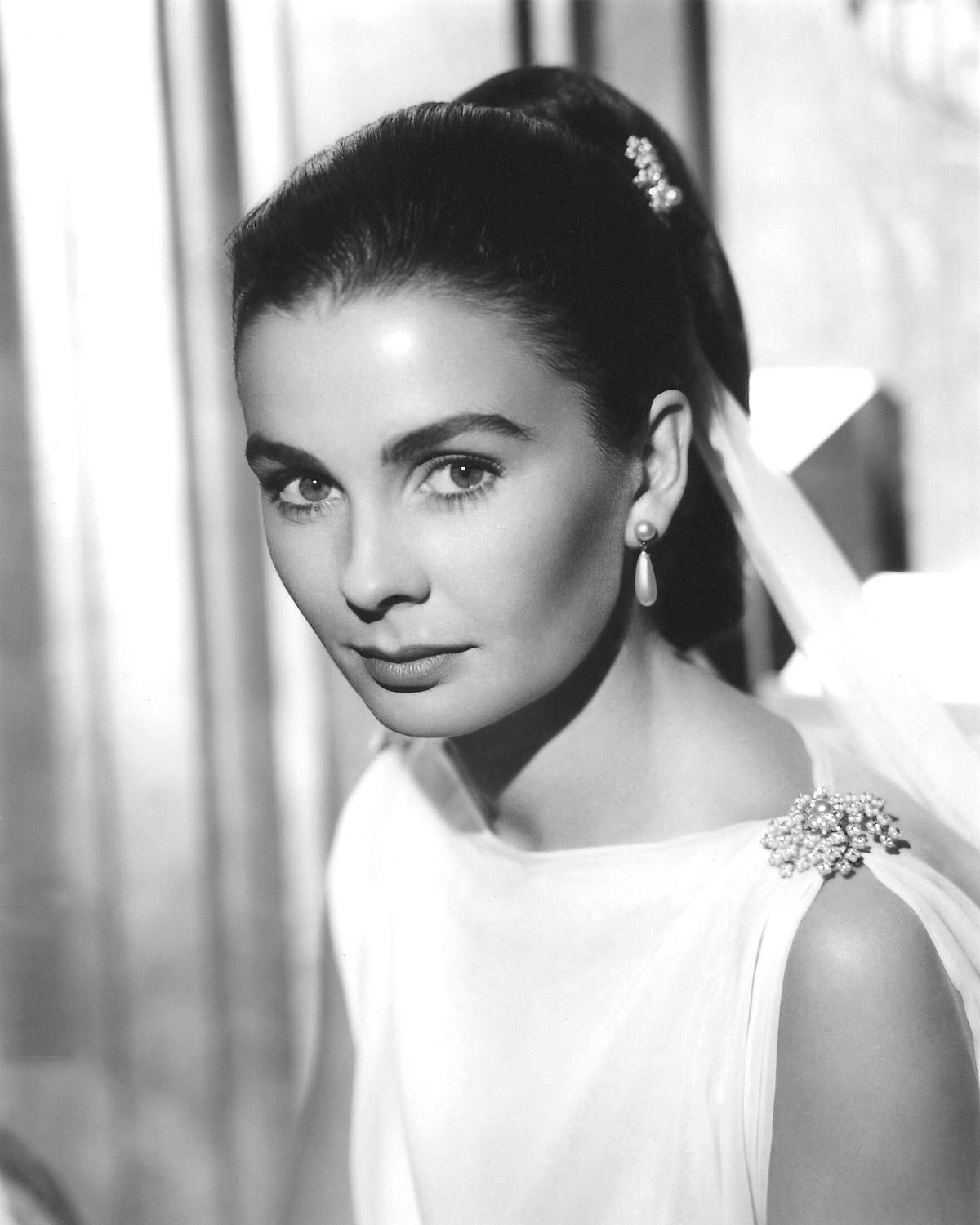 1200x1500 Jean Simmons Annex