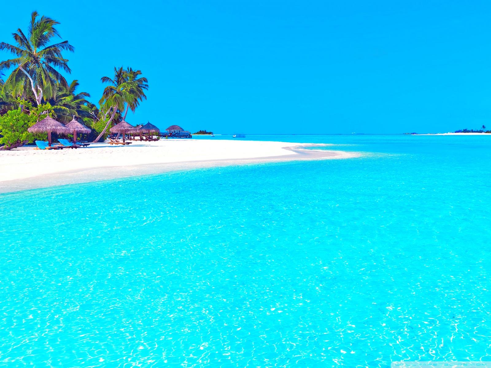 1600x1200 Crystal Clear