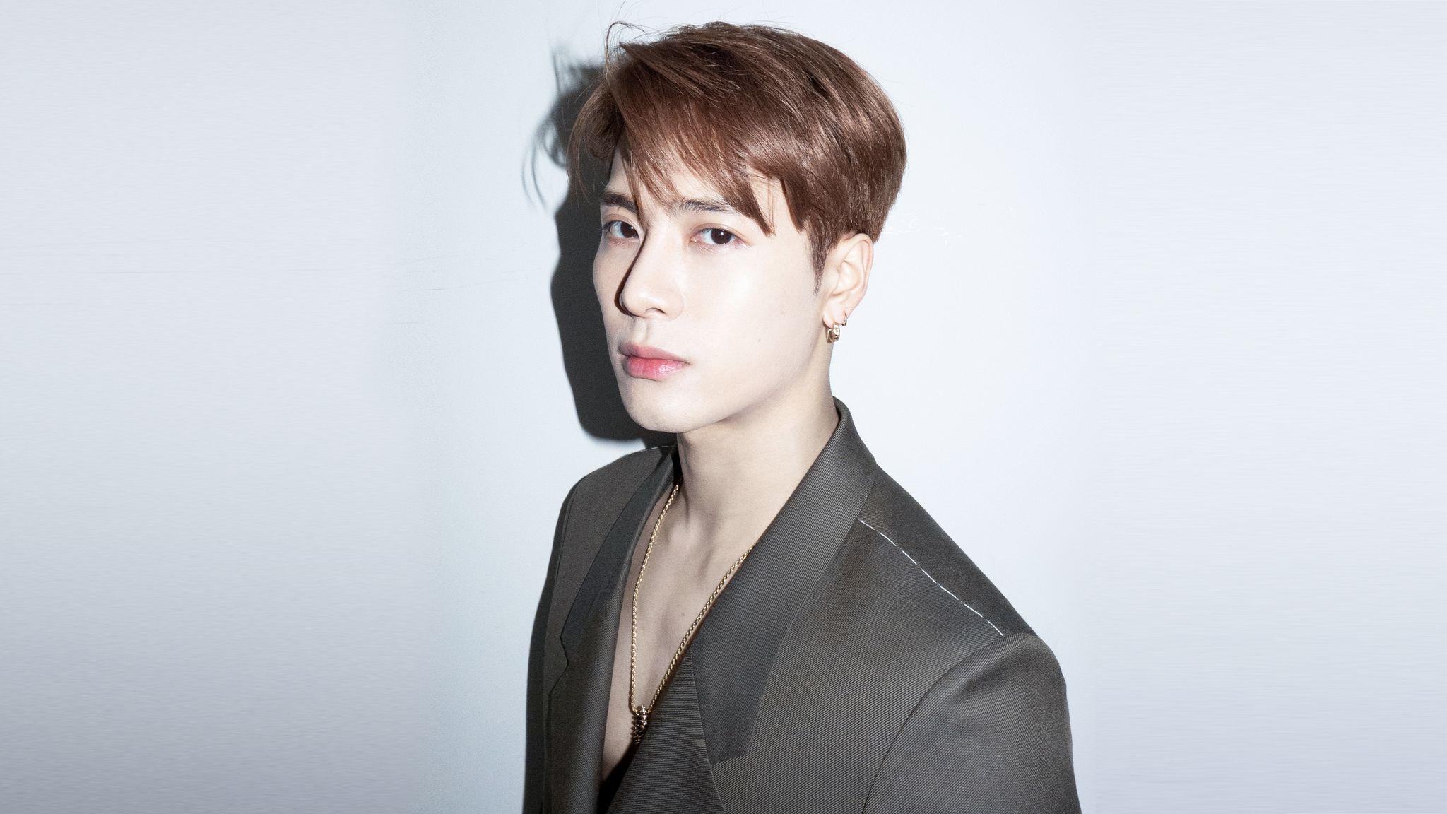 2048x1152 GOT7's Jackson Wang Shares The Reason Why He Feels It's Important For Him To Give Back To His Parents