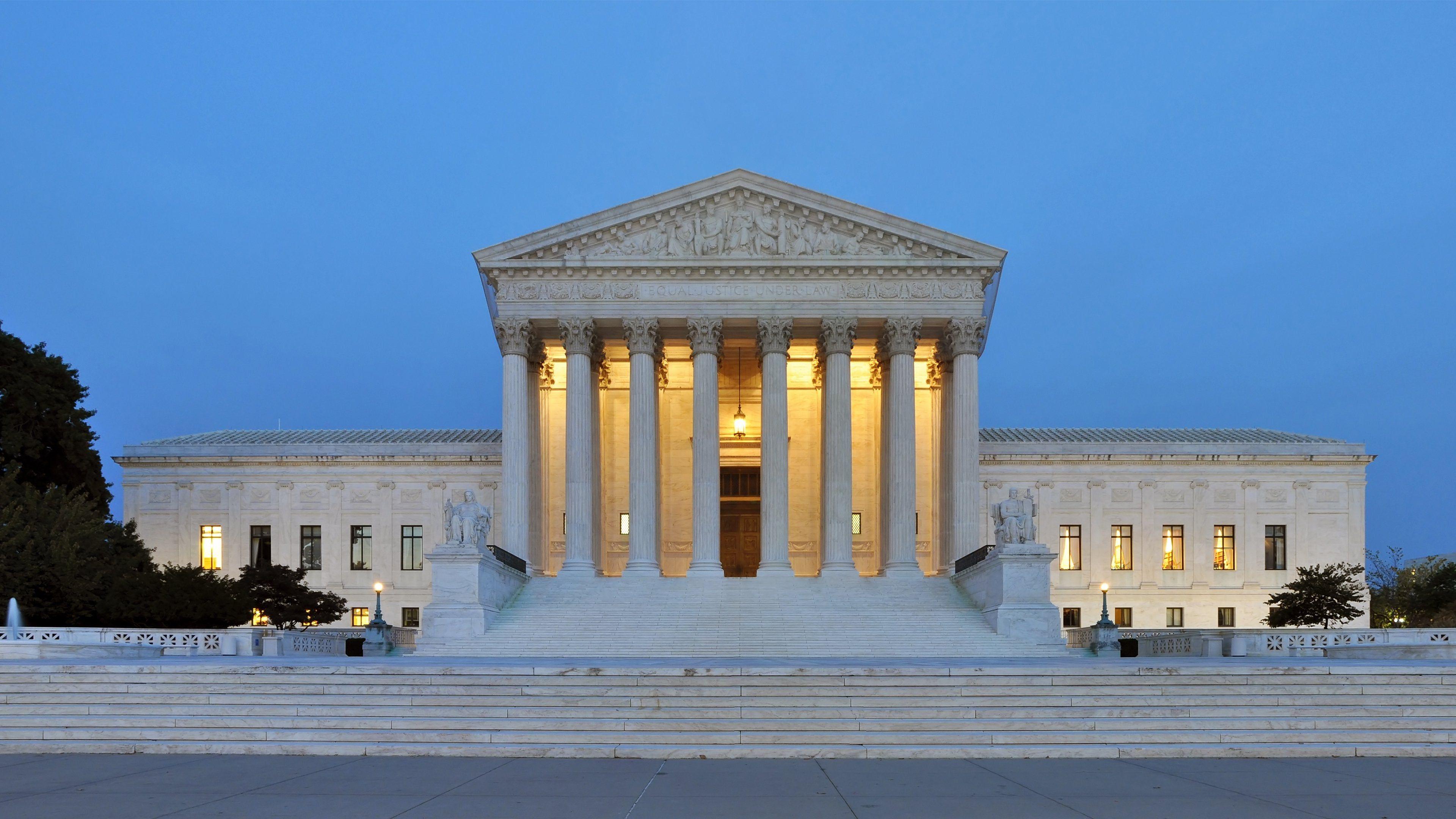 3840x2160 Supreme Court Justice Wallpaper