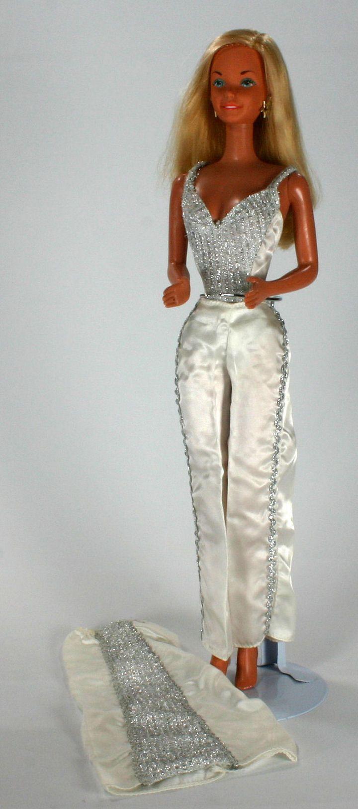 720x1625 Mattel SUPERSIZE 18 inch. Barbie collection, Custom barbie, Vintage barbie dolls
