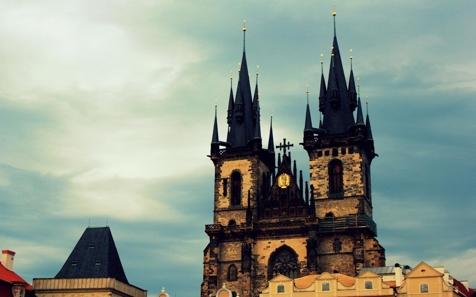1920x1200 Prague Church Wallpaper