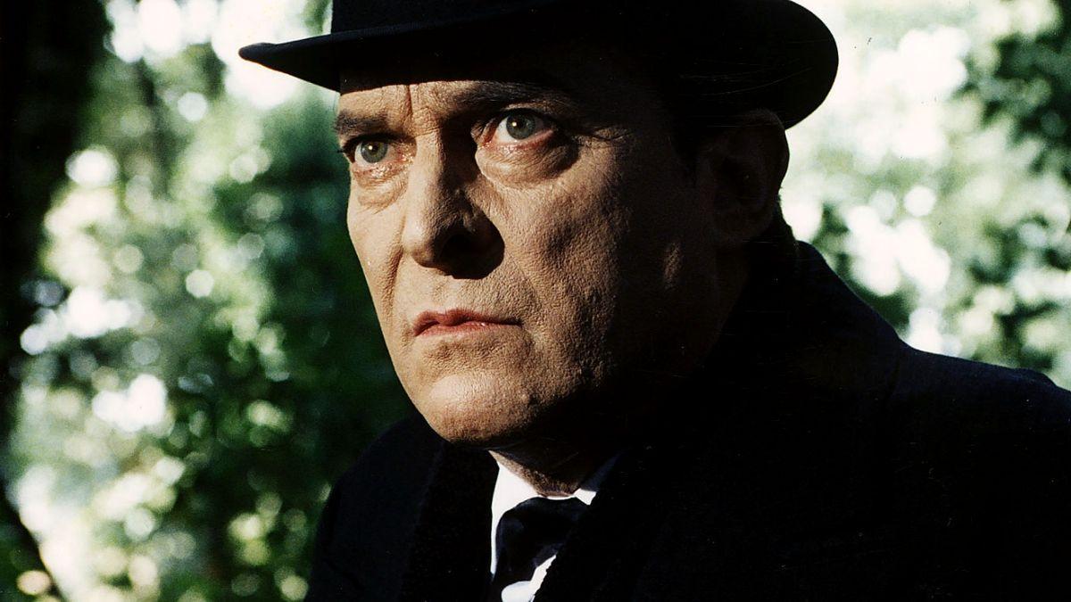 1200x675 Did Sherlock Holmes kill Midland actor Jeremy Brett, the man who played him?