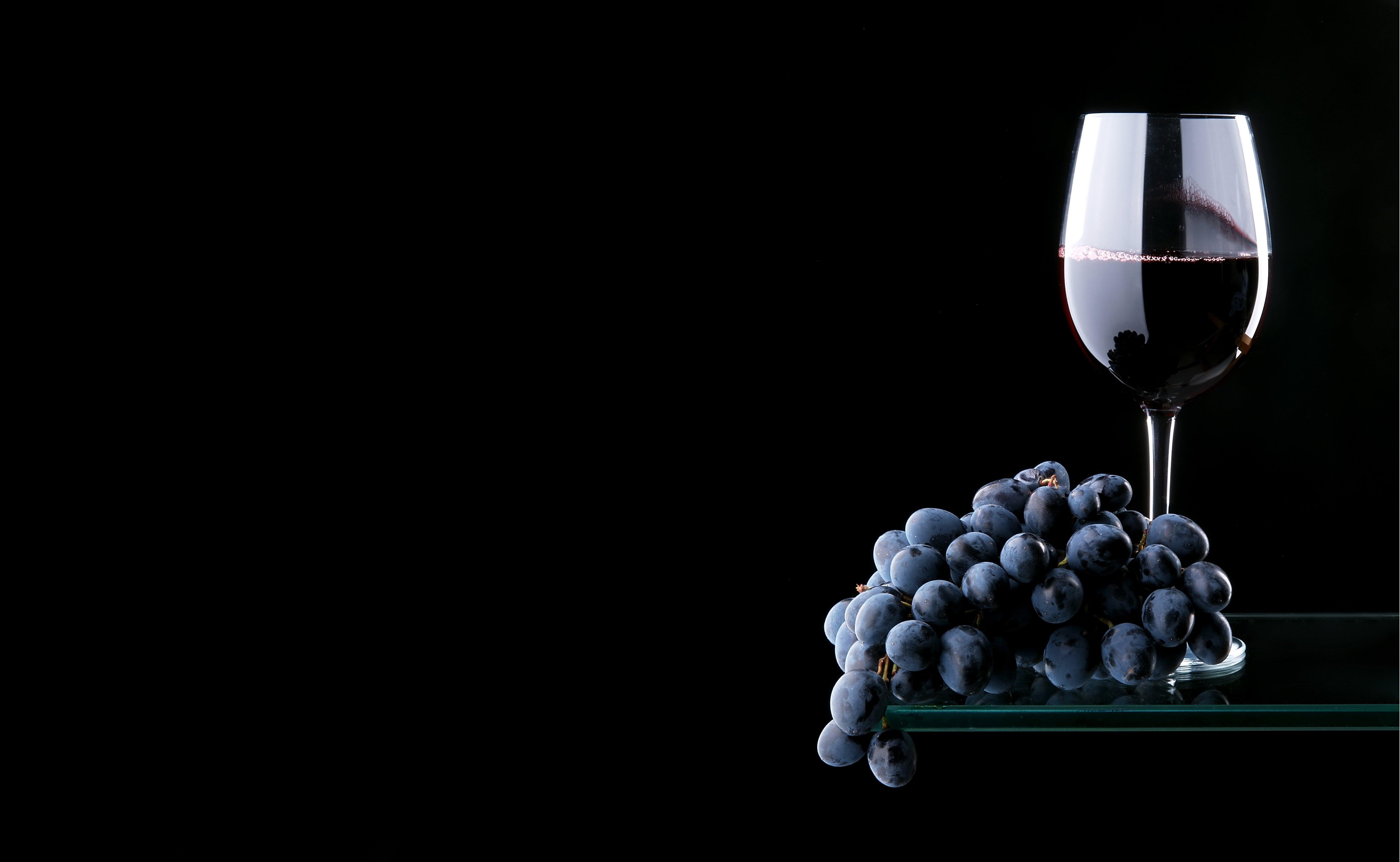 5980x3680 Drinks Wine Grapes Stemware Food wallpaperx3680