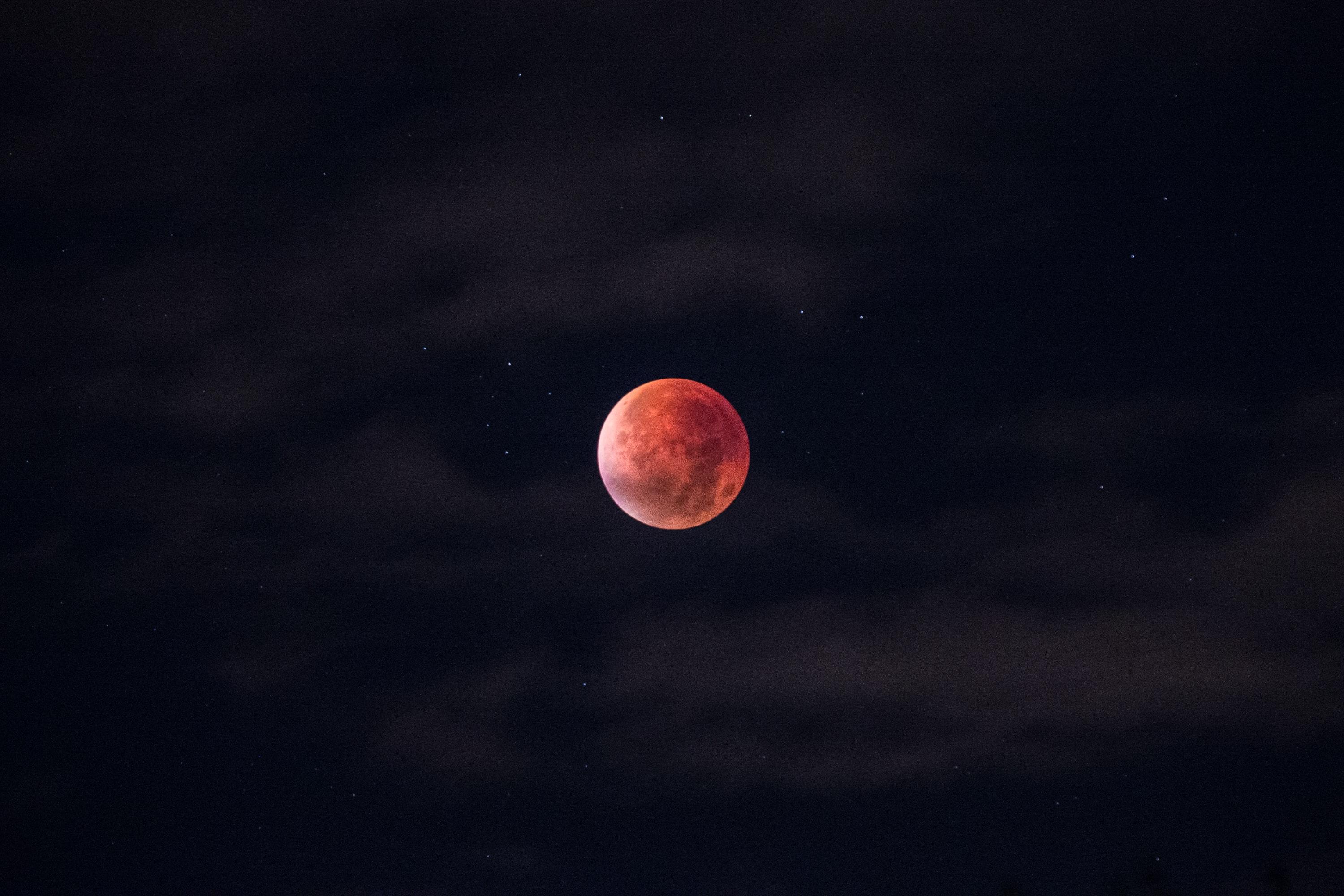 3000x2000 Blood Moon Wallpaper 4K, Total Lunar Eclipse, Black background, Nature