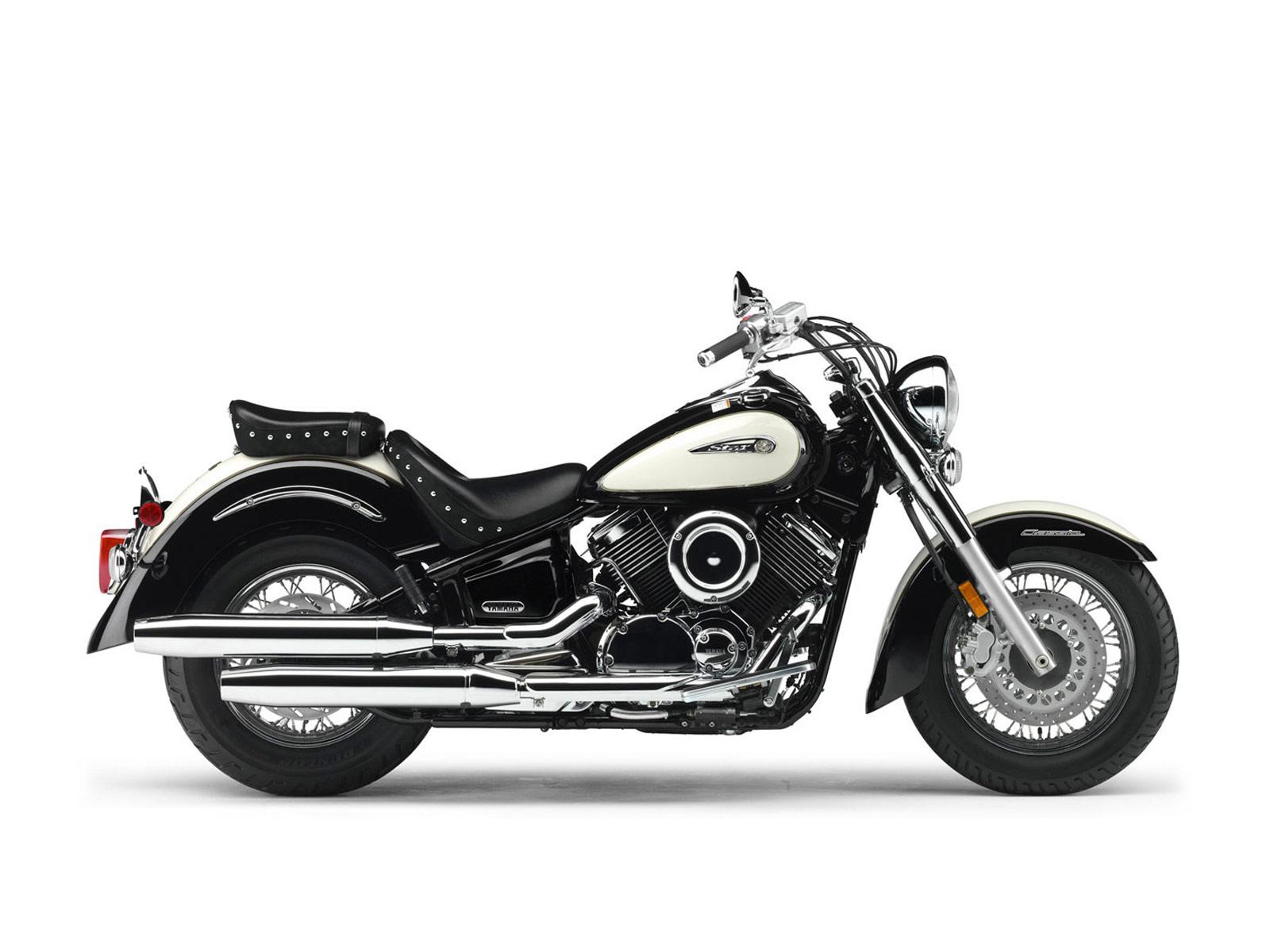 1600x1200 Auto Insight 2011: YAMAHA V Star 1100 Classic Wallpaper Accident Lawyers