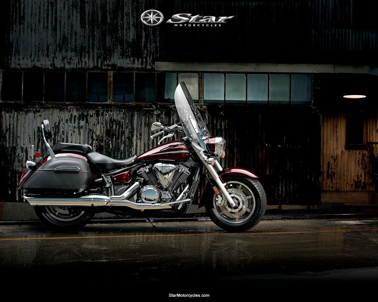 1280x1024 YAMAHA V STAR 1300 TOURER