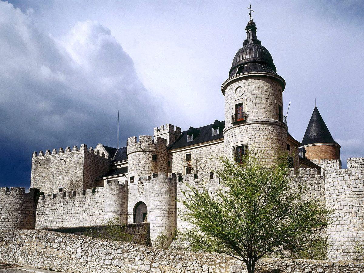 1200x900 Simancas Castle, Spain, Simancas wallpaper. FREE Download pics