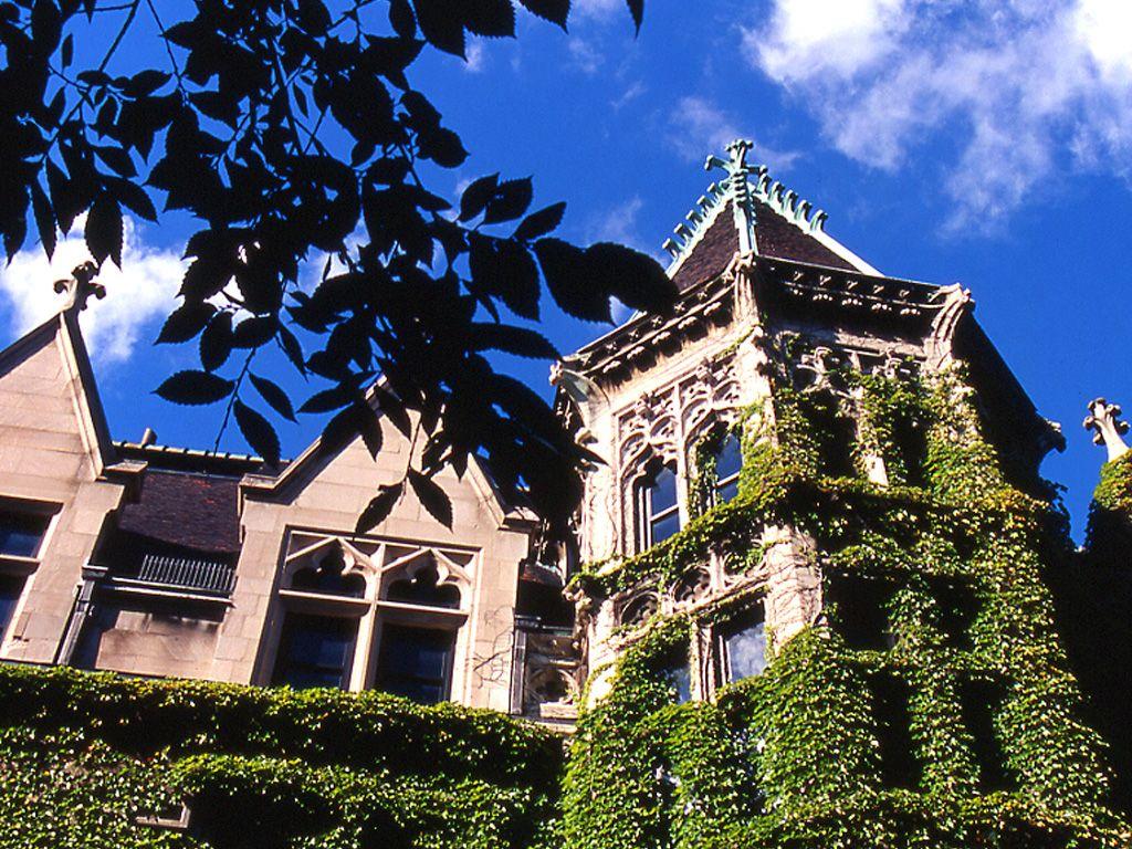 1024x768 The University of Chicago Magazine
