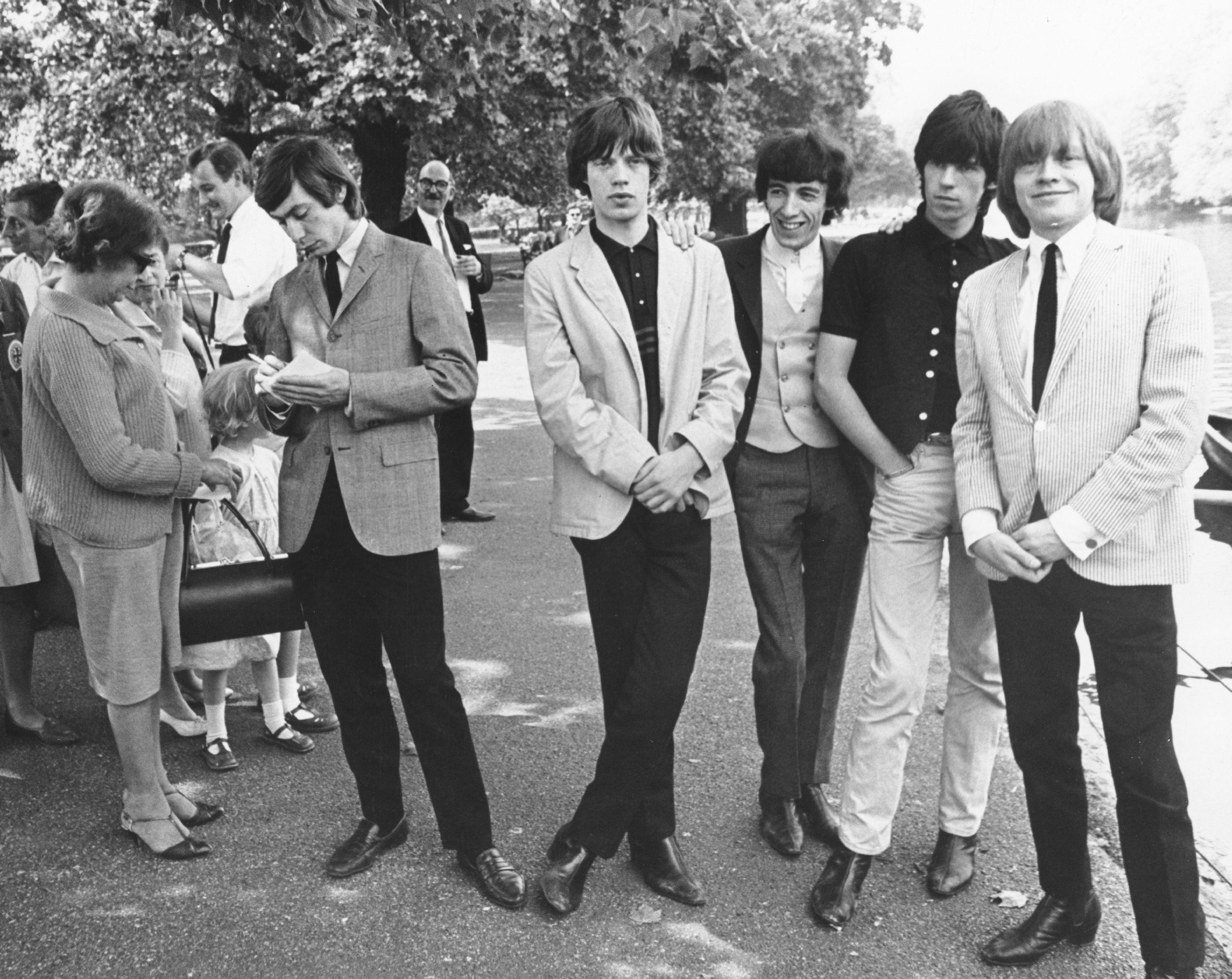 3002x2387 Mick Jagger's Life in Photo Rare Photo of Mick Jagger's Effortless Cool