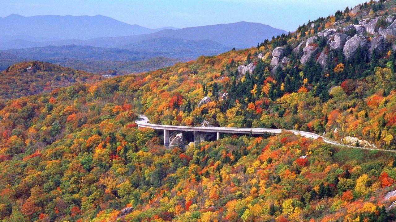 1280x720 Linn Cove Viaduct Autumn wallpaper. Linn Cove Viaduct Autumn stock