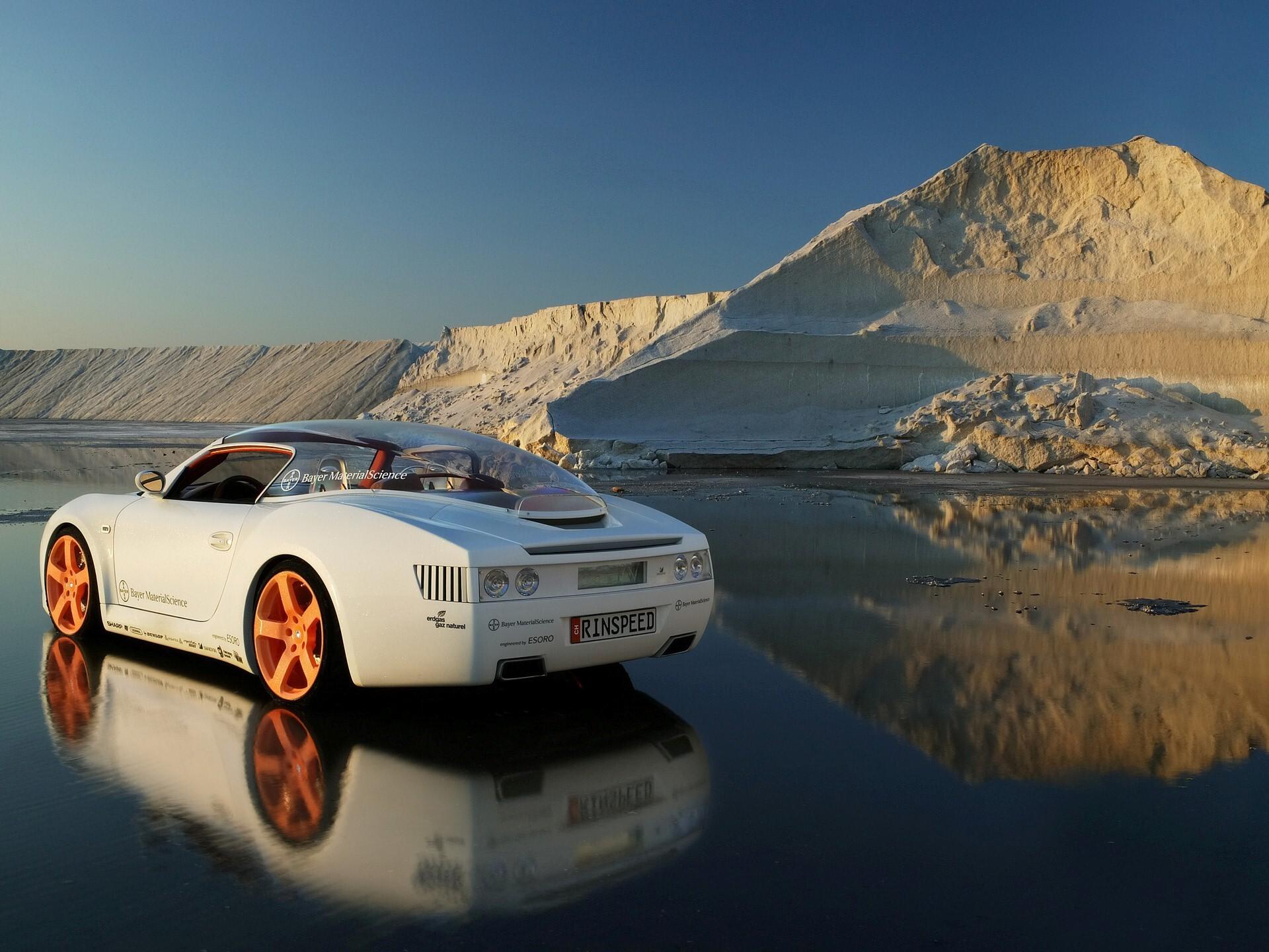 1920x1440 Bayer Material Science Car